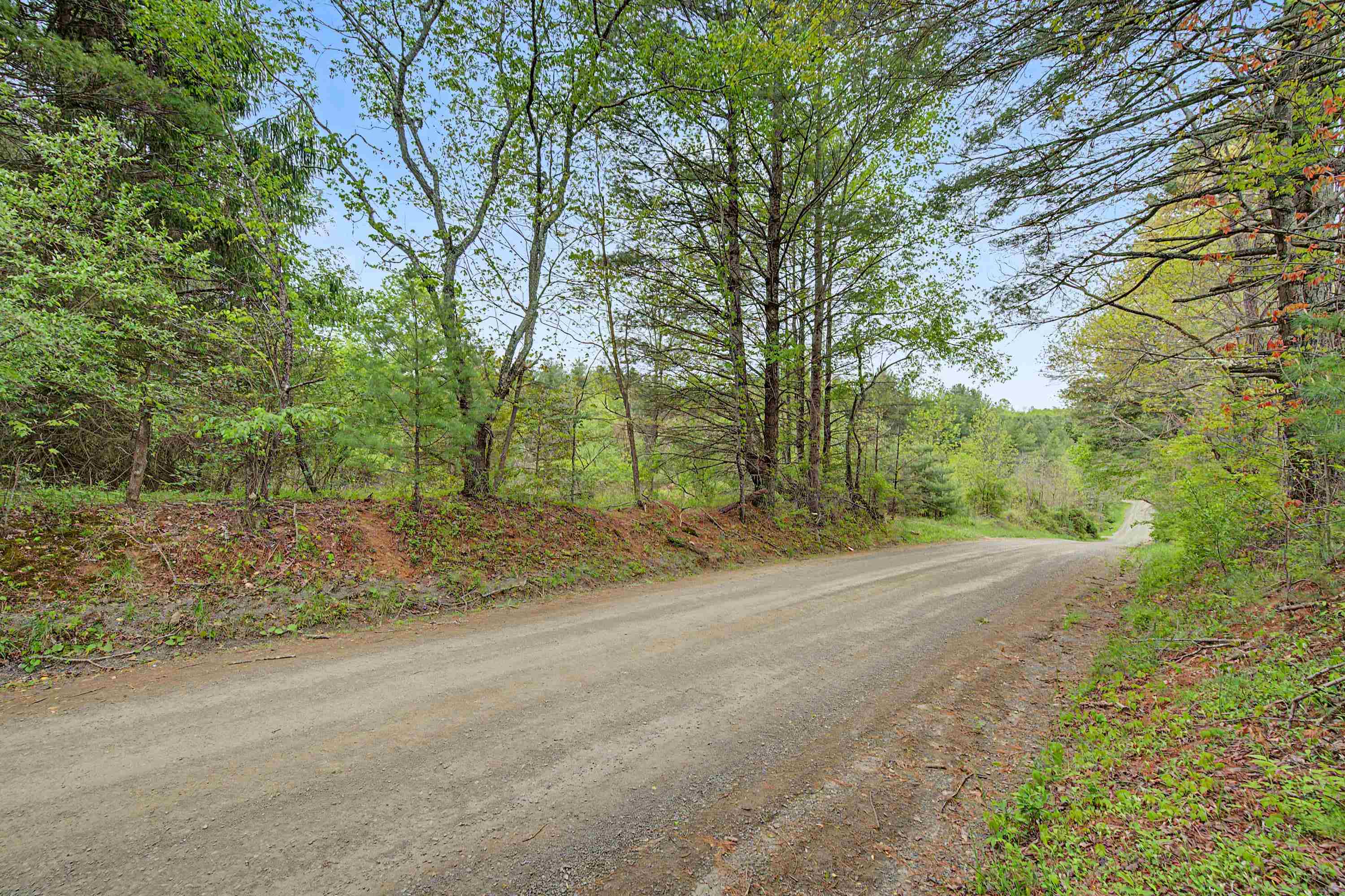 3.736 Ac Rocky Hill Road Willis VA 24380