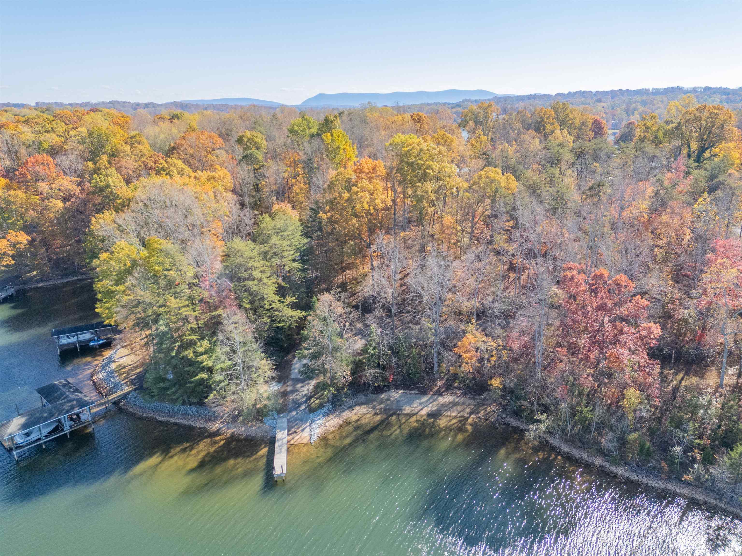Tbd Lakewood Forest Road Moneta VA 24121