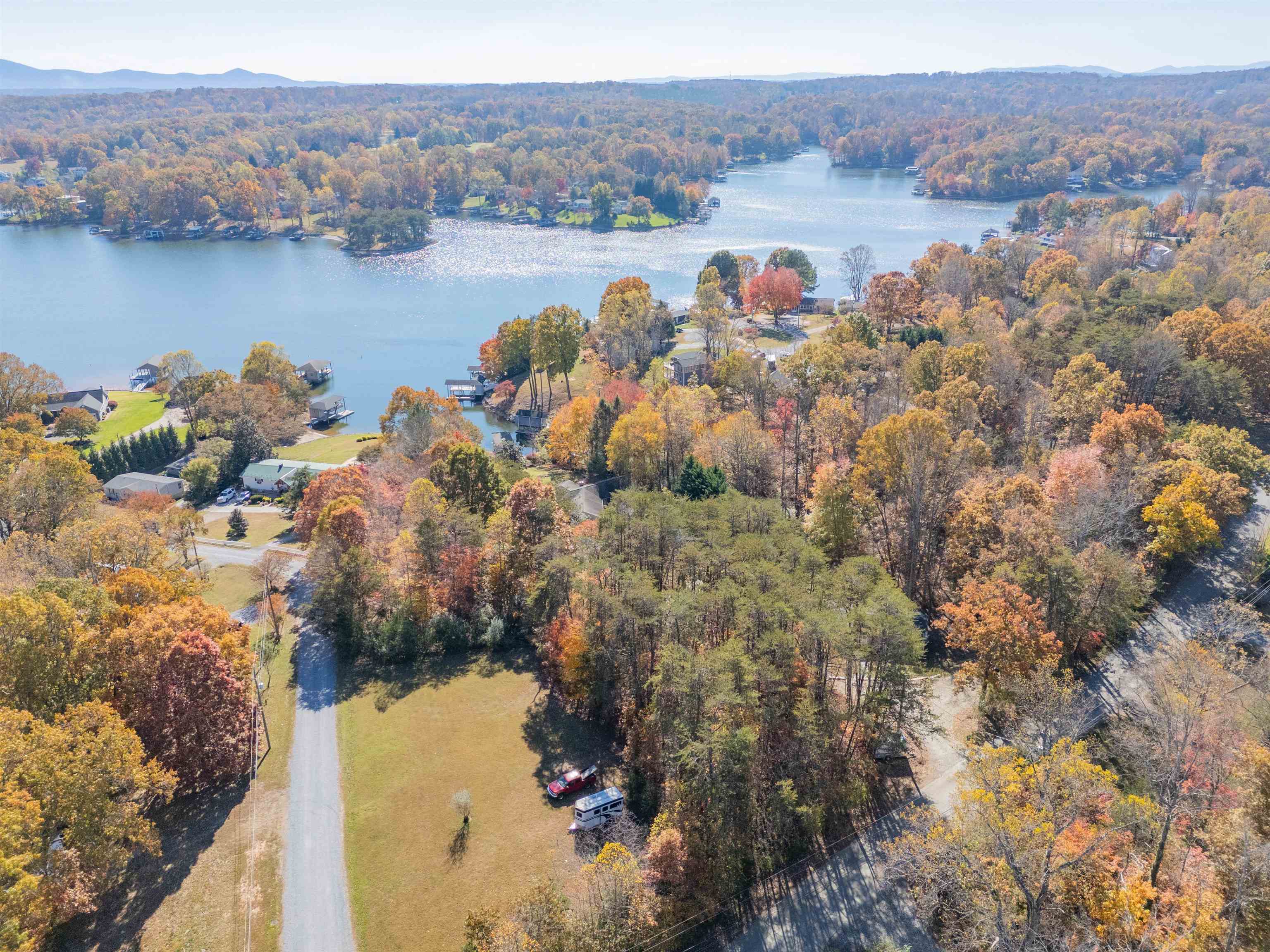 Tbd Lakewood Forest Road Moneta VA 24121
