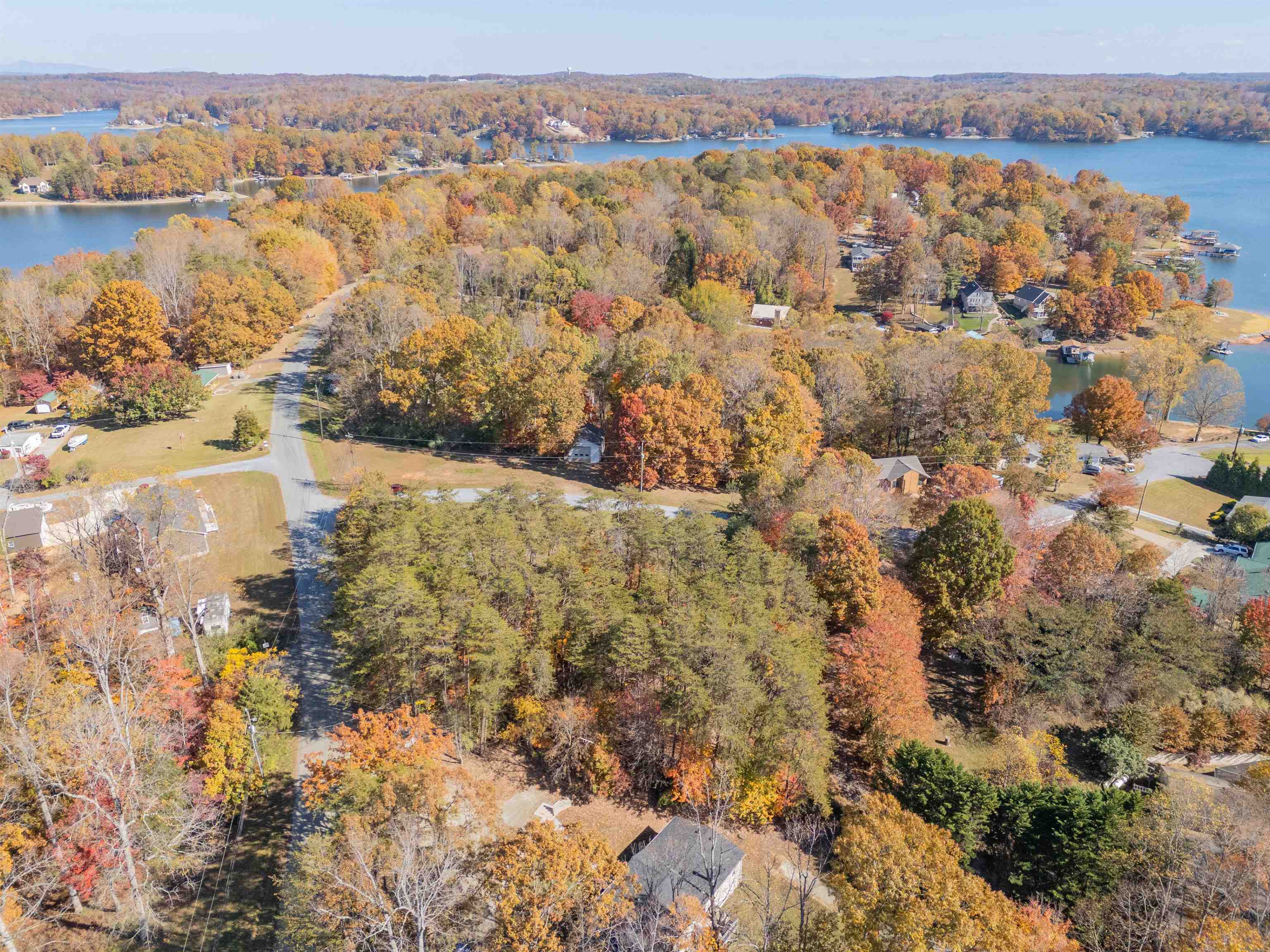 Tbd Lakewood Forest Road Moneta VA 24121