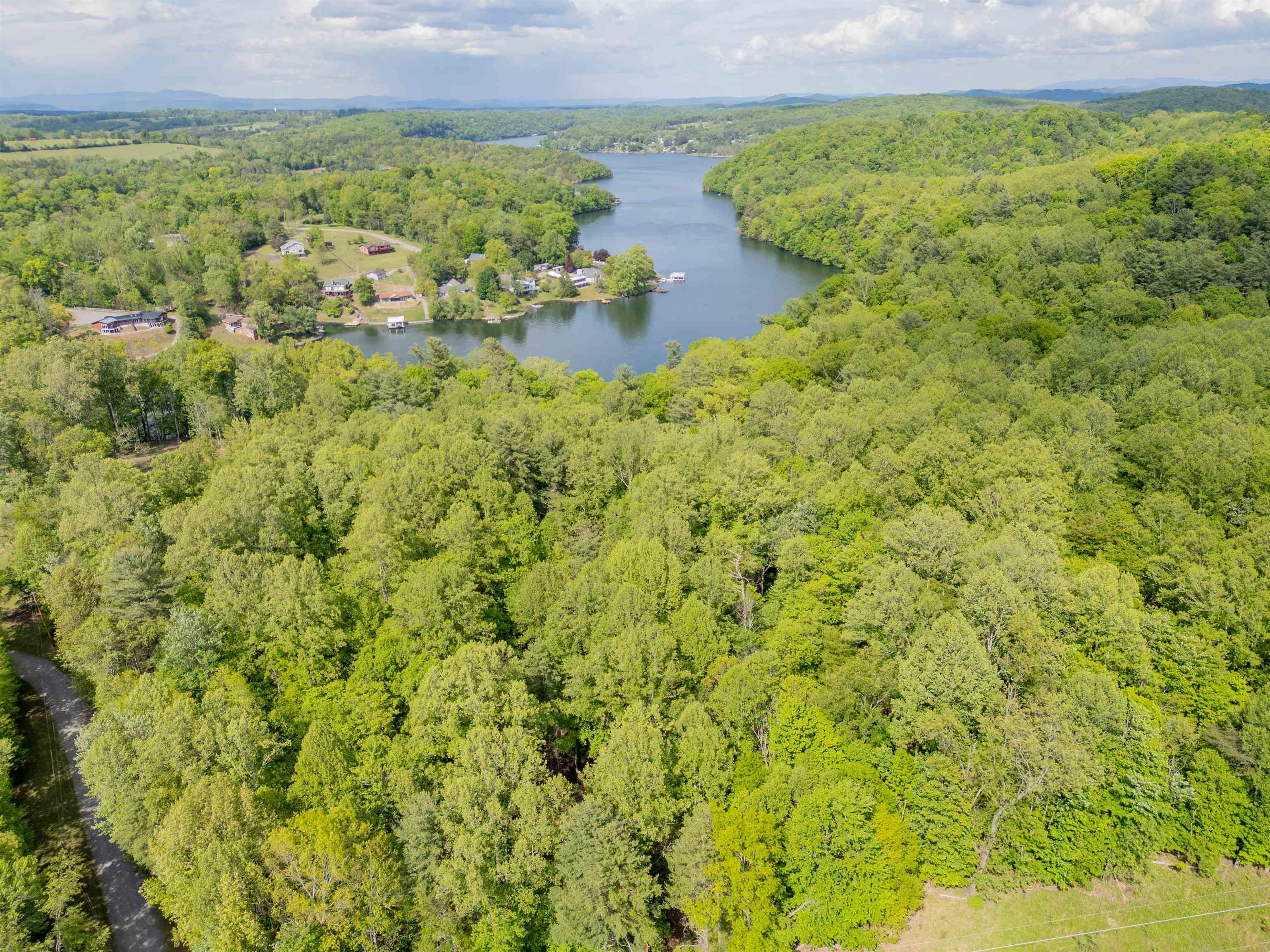 Tbd Graham Morris Lane Pulaski VA 24301