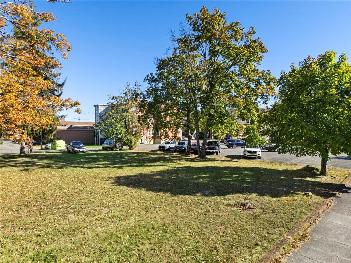 Tbd Jefferson Avenue N Pulaski VA 24301