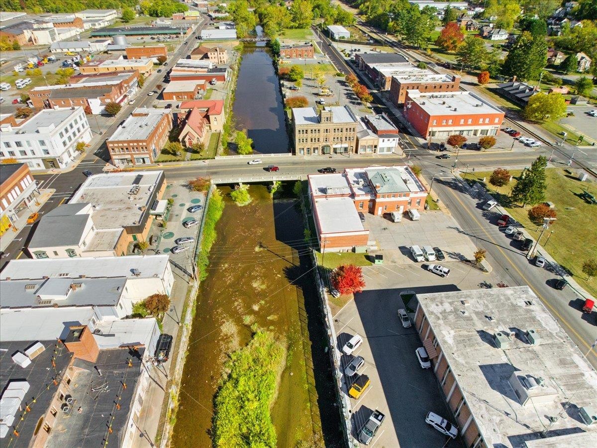 Tbd Jefferson Avenue N Pulaski VA 24301