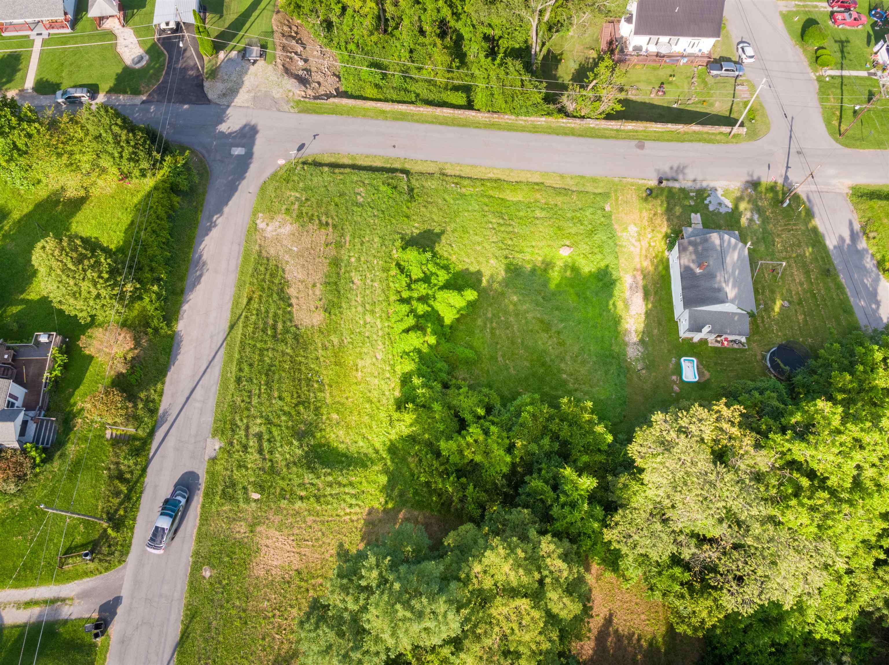 Tbd Montgomery Street Pearisburg VA 24134