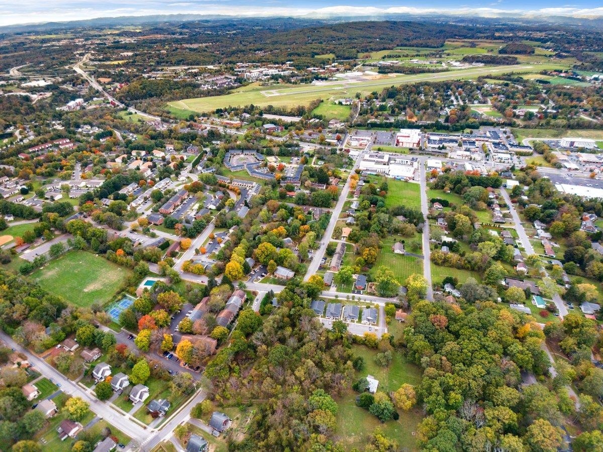 507 Nellies Cave Road Blacksburg VA 24060