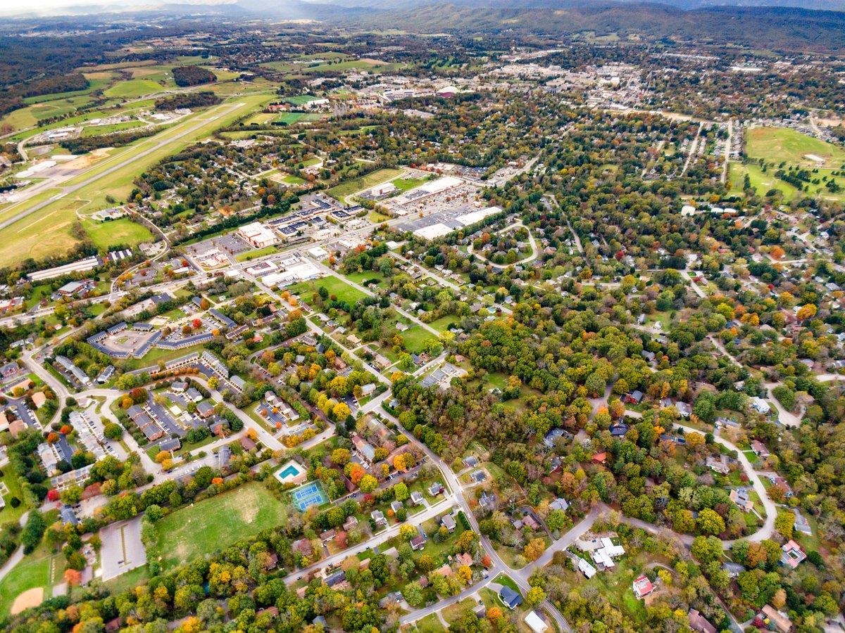 507 Nellies Cave Road Blacksburg VA 24060