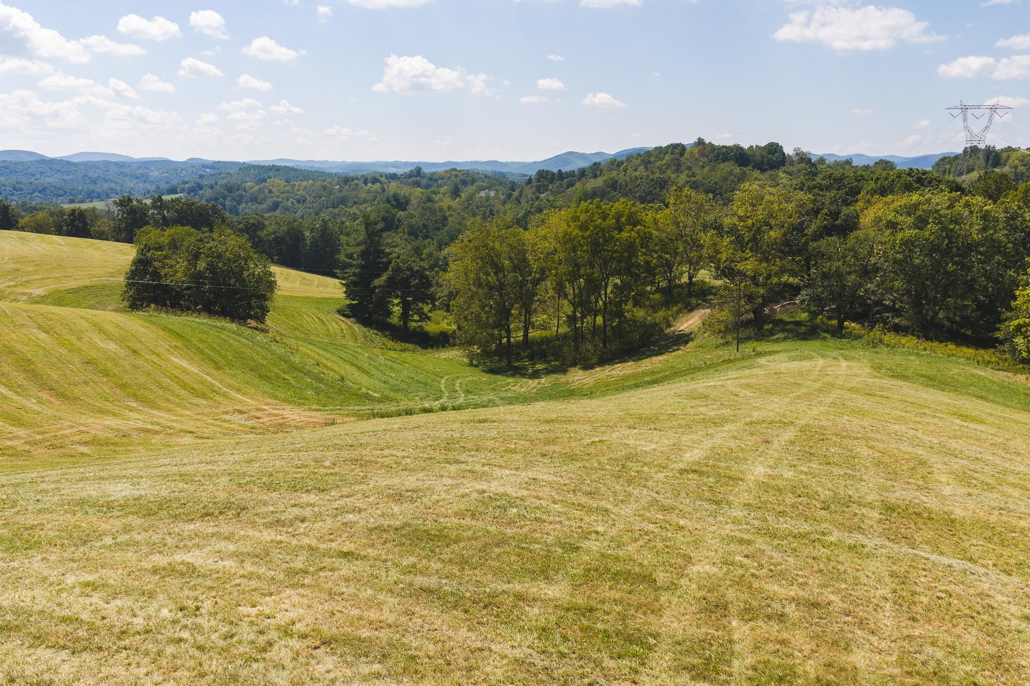 5902 Chestnut Ridge Road Riner VA 24149