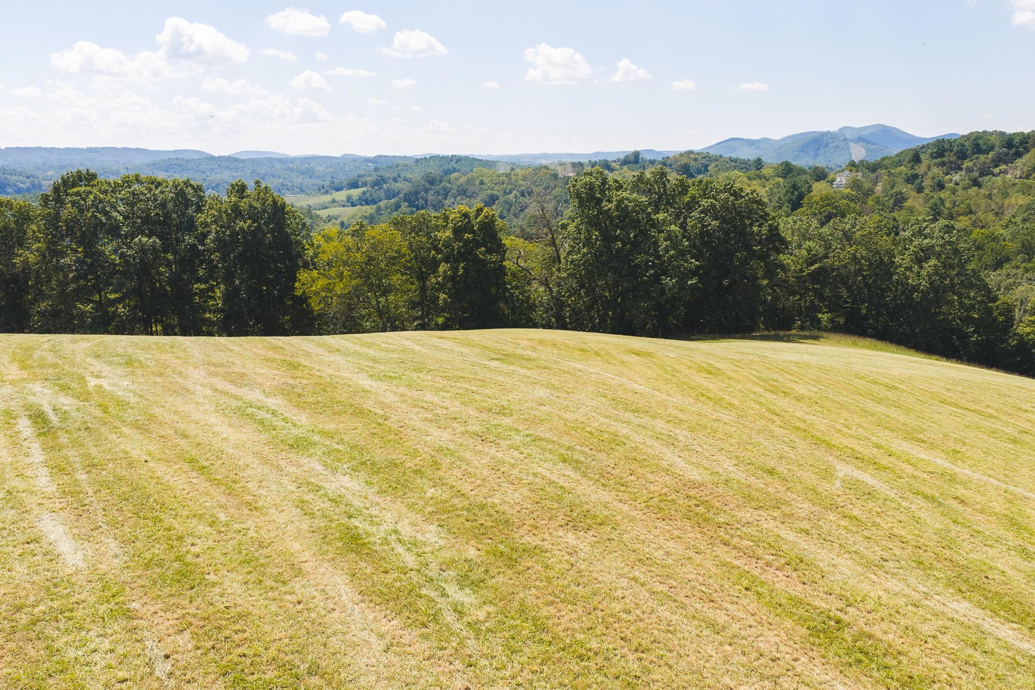 5902 Chestnut Ridge Road Riner VA 24149
