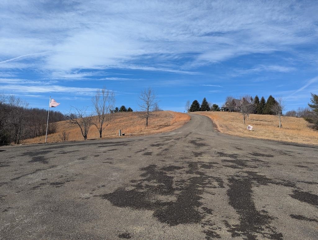 Tbd Continental Drive Hillsville VA 24343