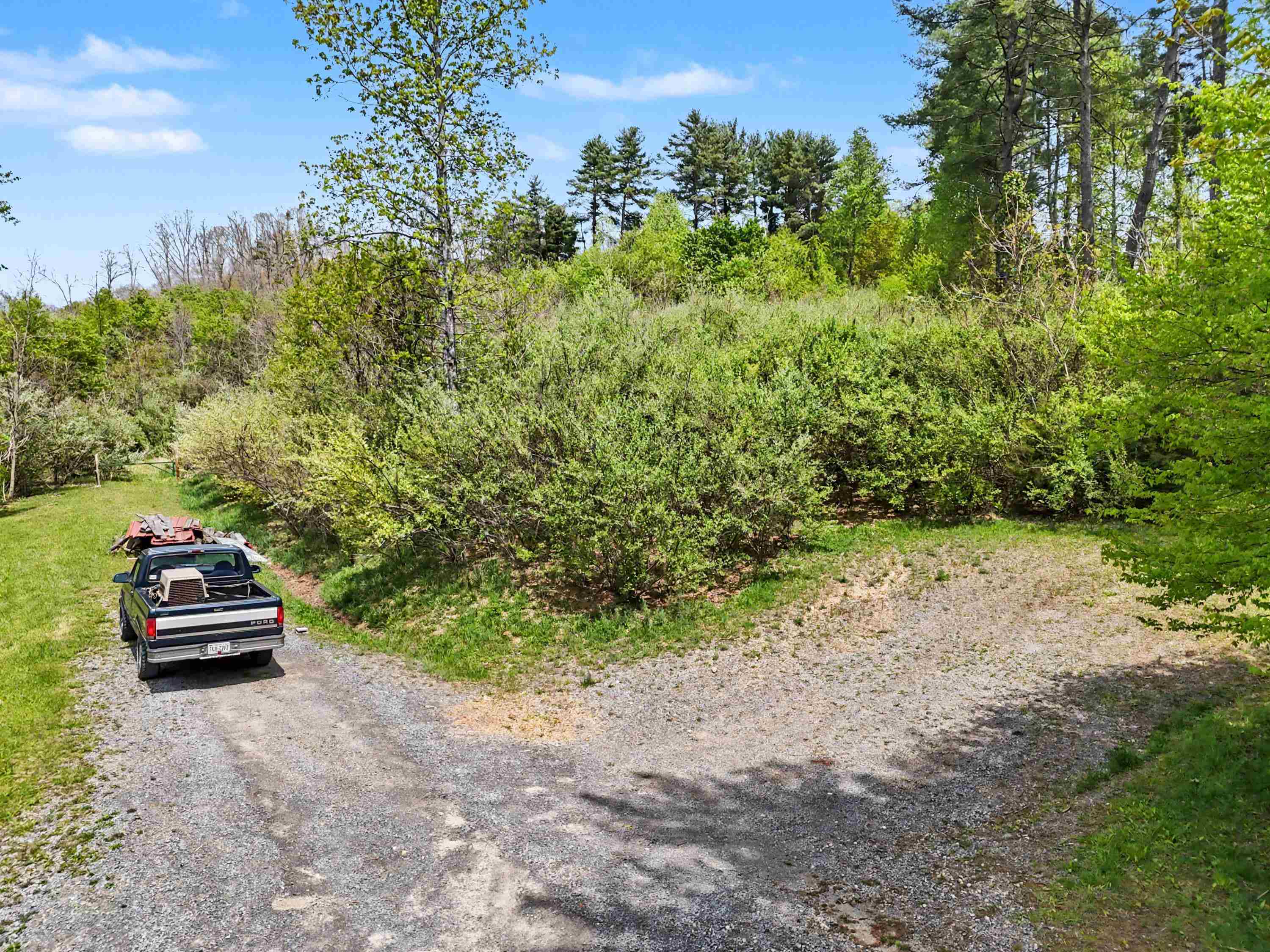 Tbd High Chaparral Lane Bland VA 24315