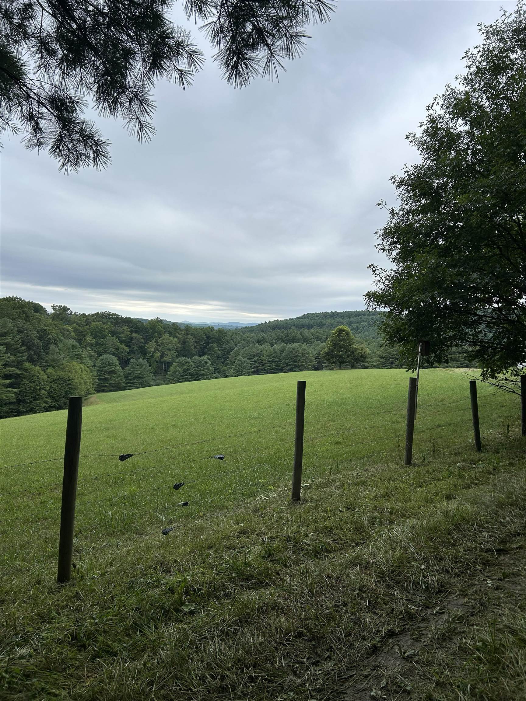 Tbd Akers Road NW Willis VA 24380
