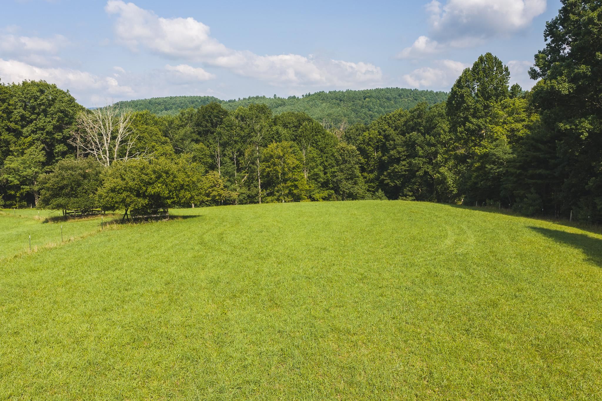 Tbd Akers Road NW Willis VA 24380
