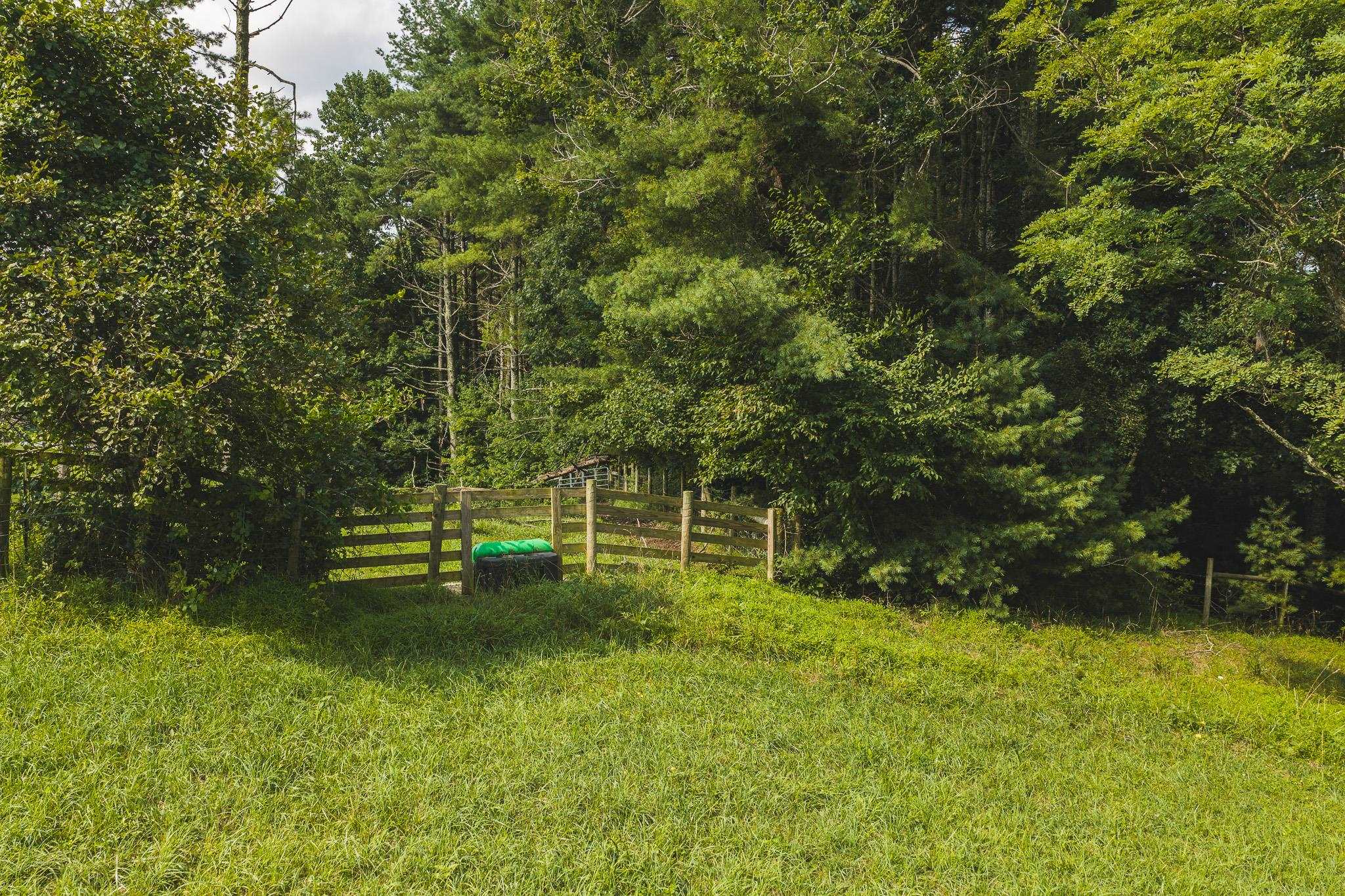 Tbd Akers Road NW Willis VA 24380