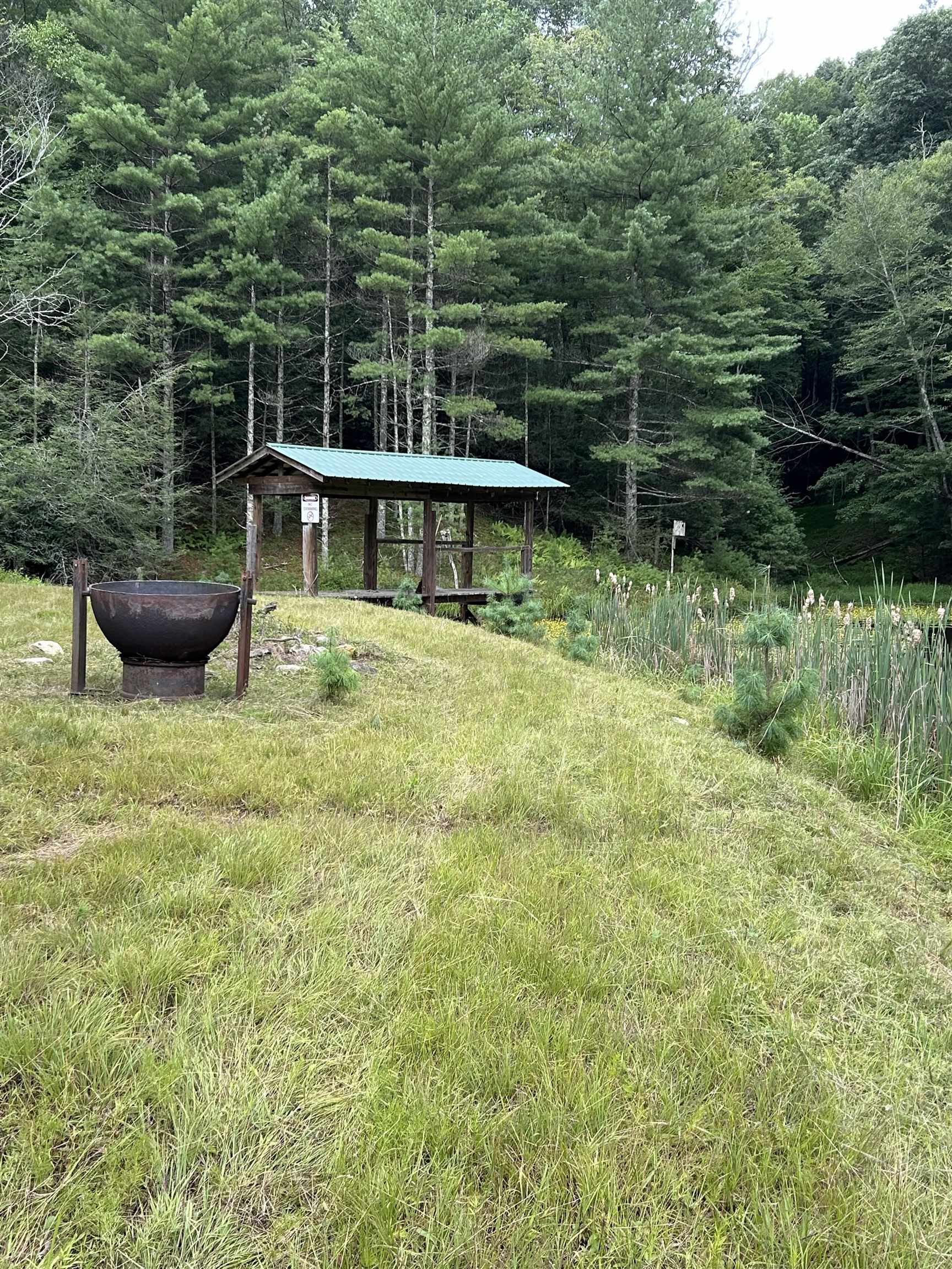 Tbd Akers Road NW Willis VA 24380