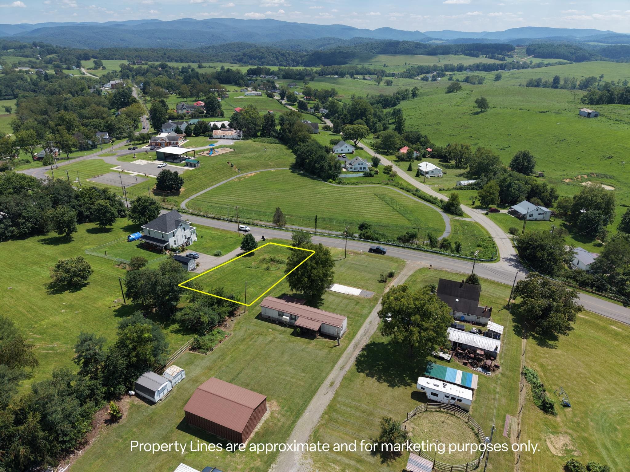 2567 Old Route 100 Road Draper VA 24324