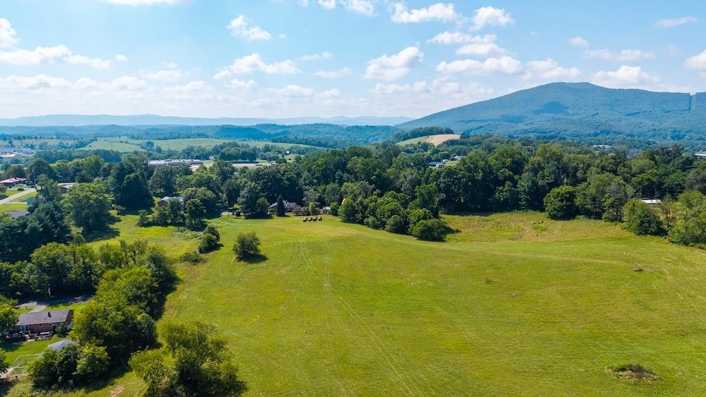 Lot 3 Beck Lane Pulaski VA 24301