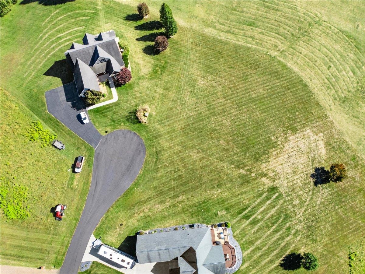 2934 Birdie Lane Draper VA 24324