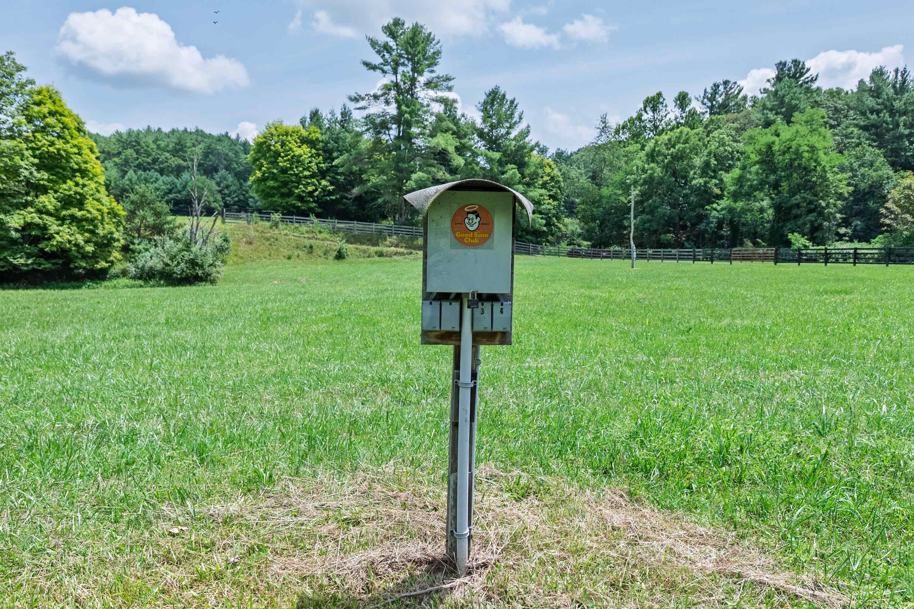 5690 And 5685 Robinson Tract Road Dublin VA 24084