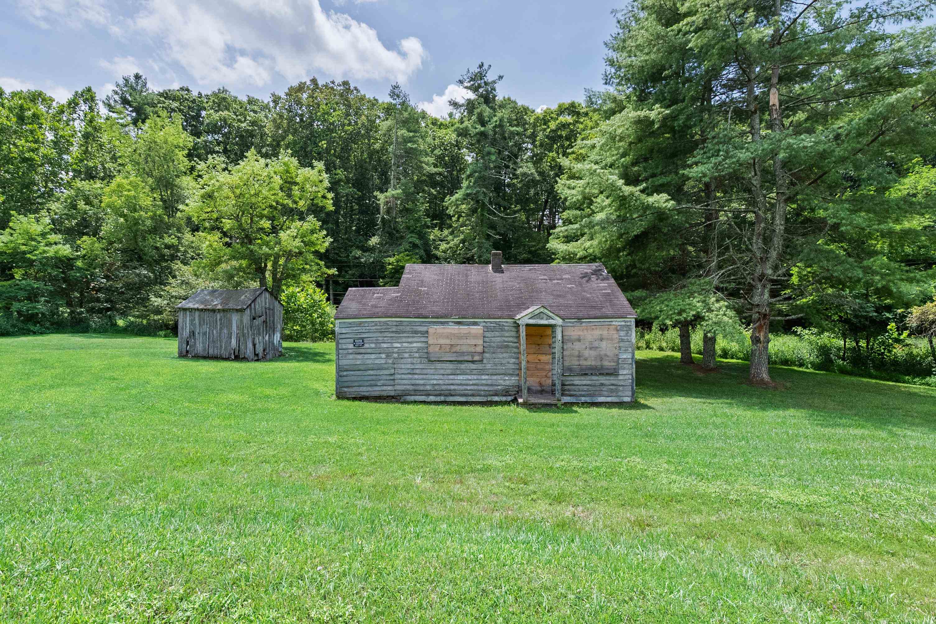 5690 And 5685 Robinson Tract Road Dublin VA 24084