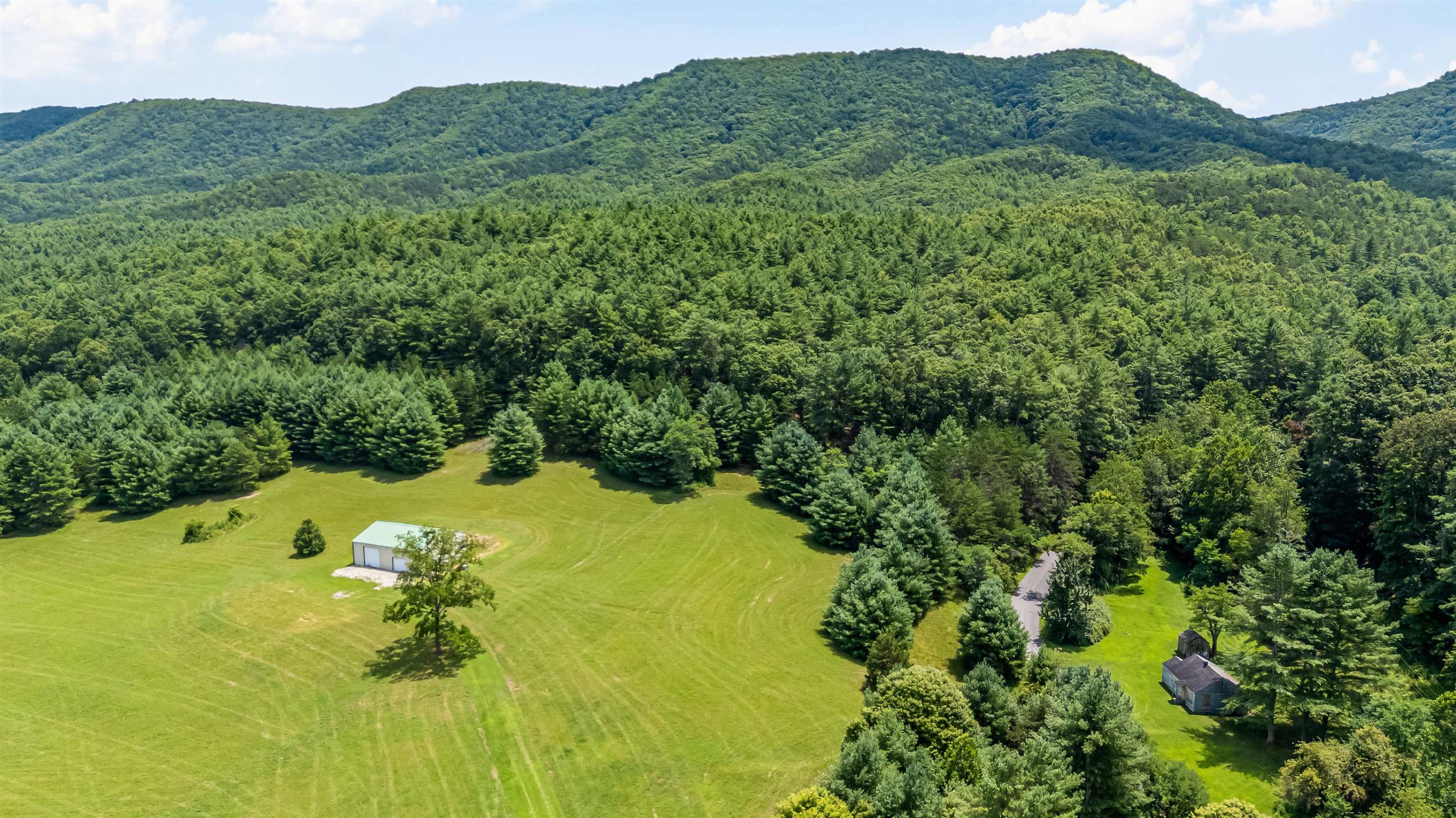 5690 And 5685 Robinson Tract Road Dublin VA 24084