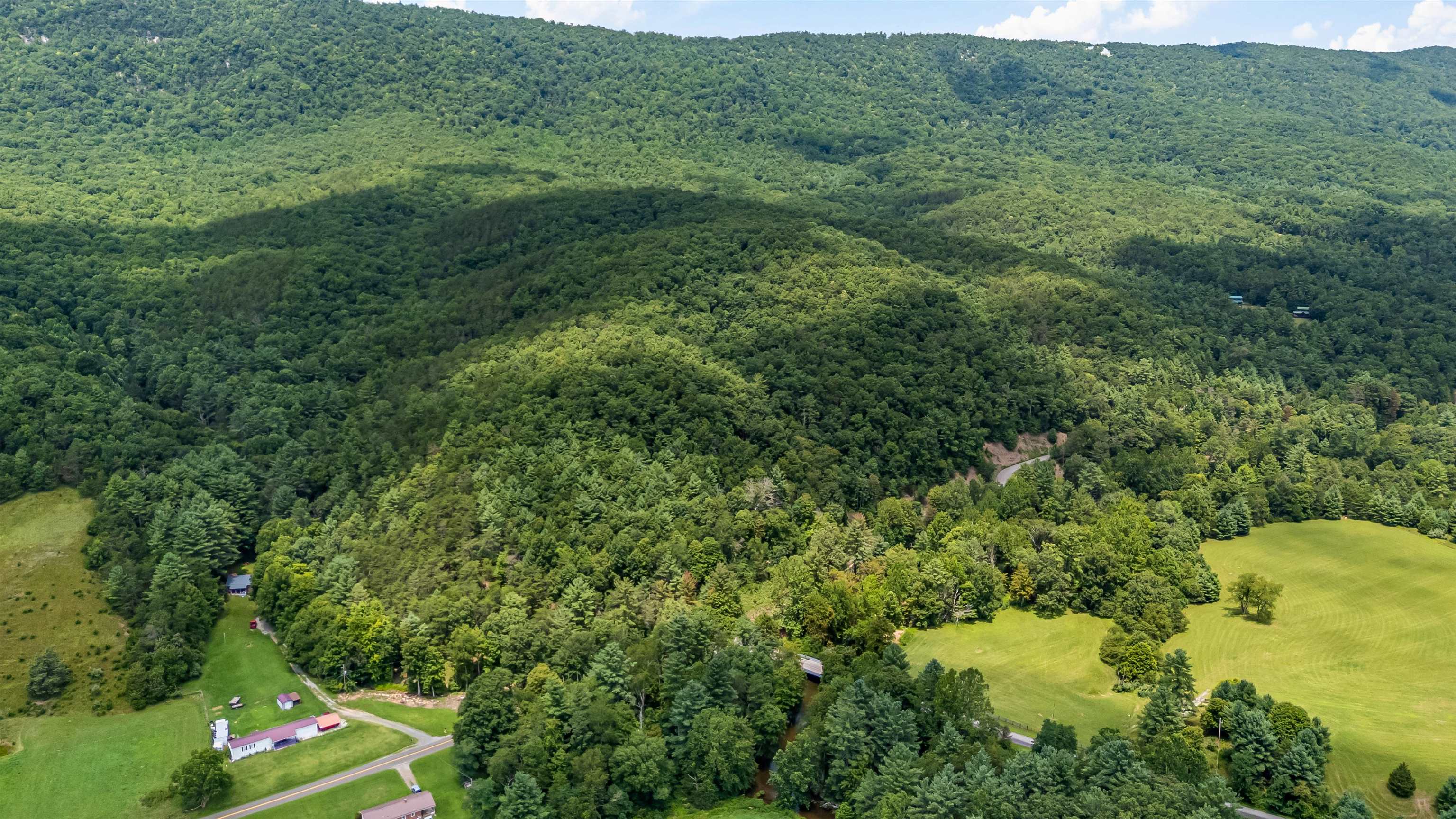 5690 And 5685 Robinson Tract Road Dublin VA 24084