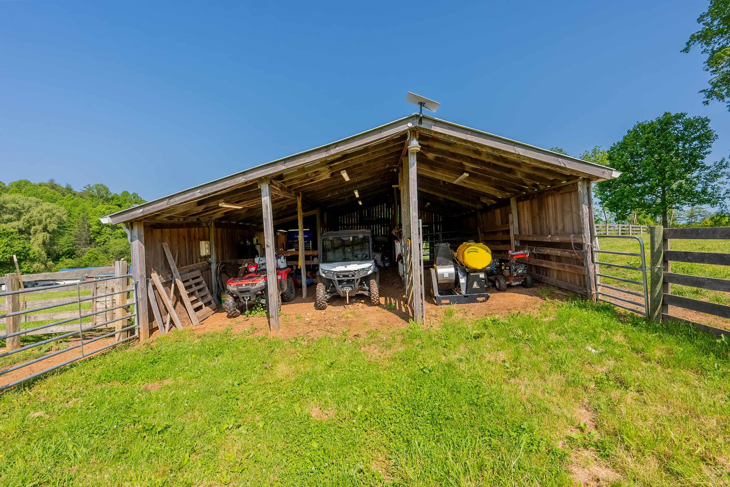 688 Gibson Knob Road Laurel Fork VA 24352