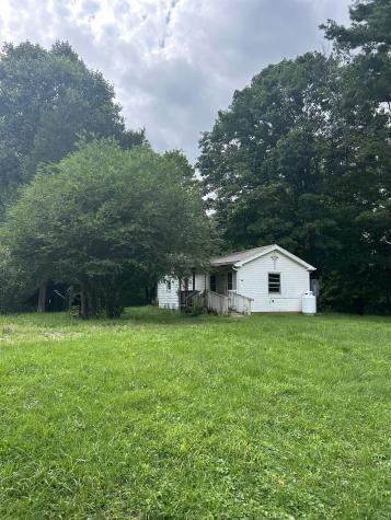 210 Maybrook Road Pembroke VA 24136