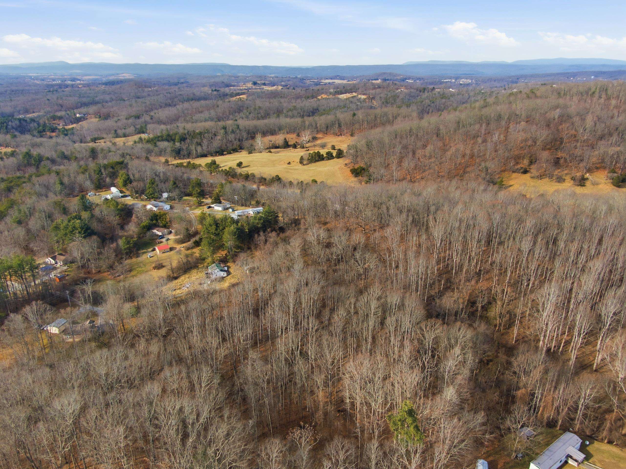 2697 W Indigo Road Christiansburg VA 24073