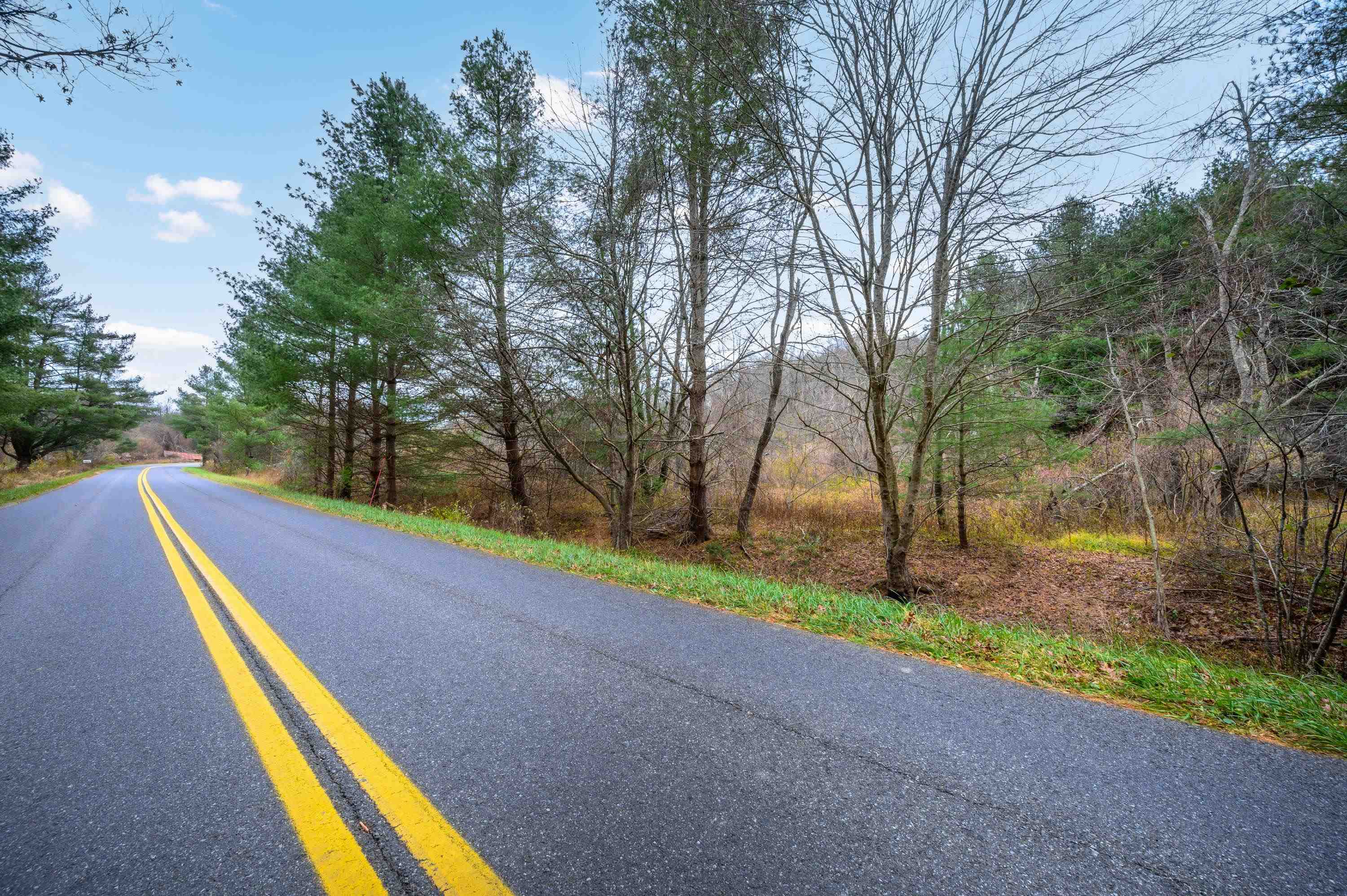 3150 Stonewall Road NE Pilot VA 24138