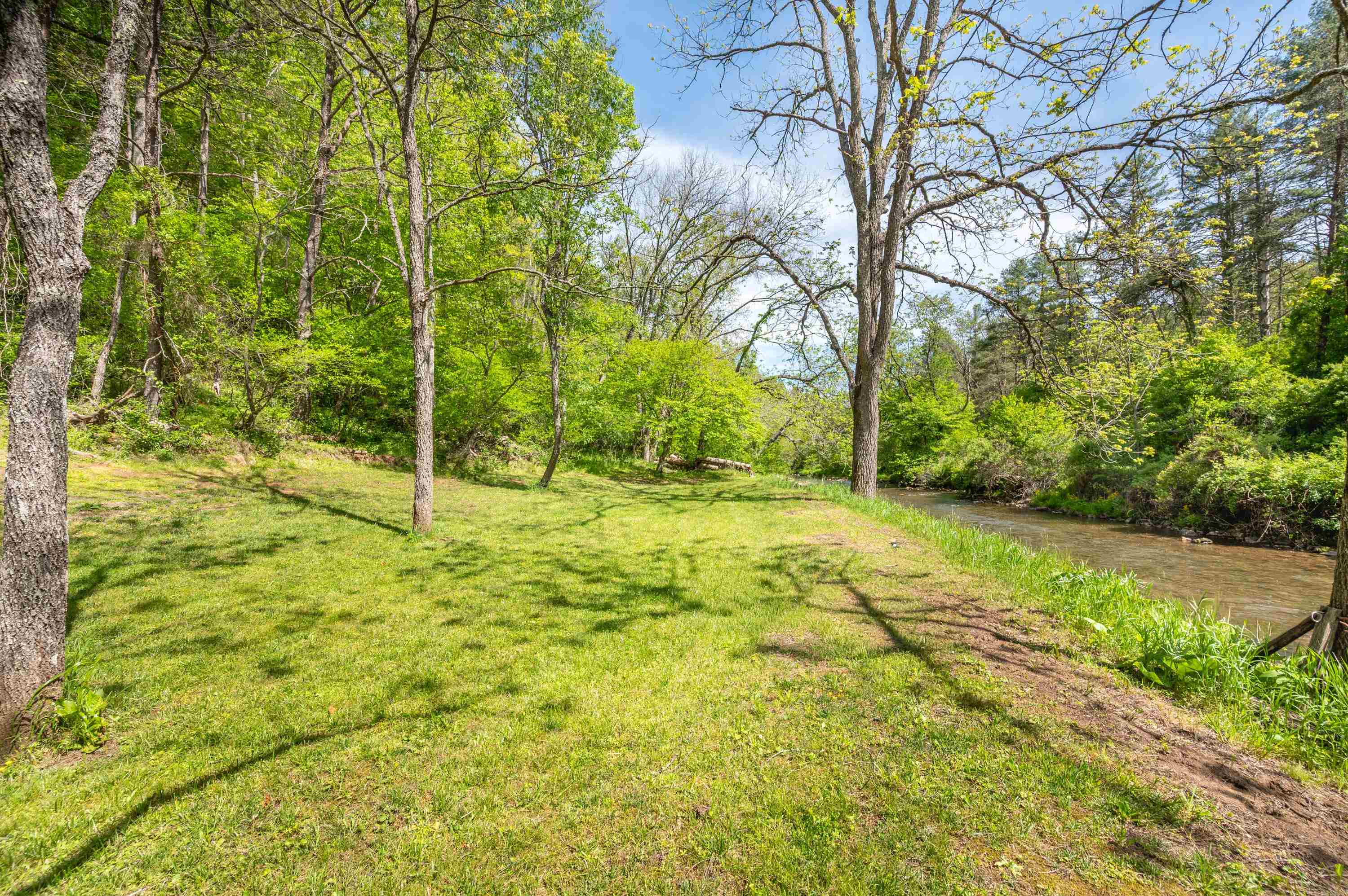 549 Burkes Ford Road Dugspur VA 24325