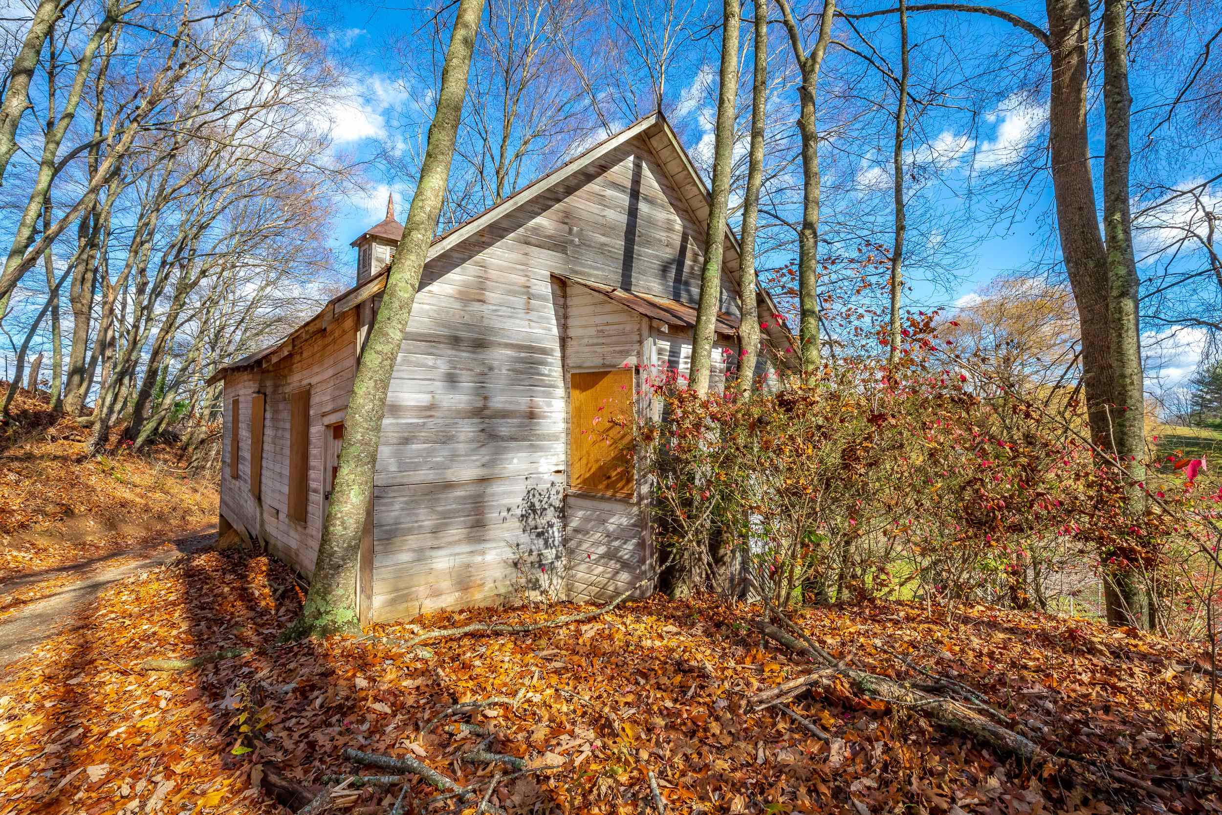 25 Sawmill Holler Road Hillsville VA 24343