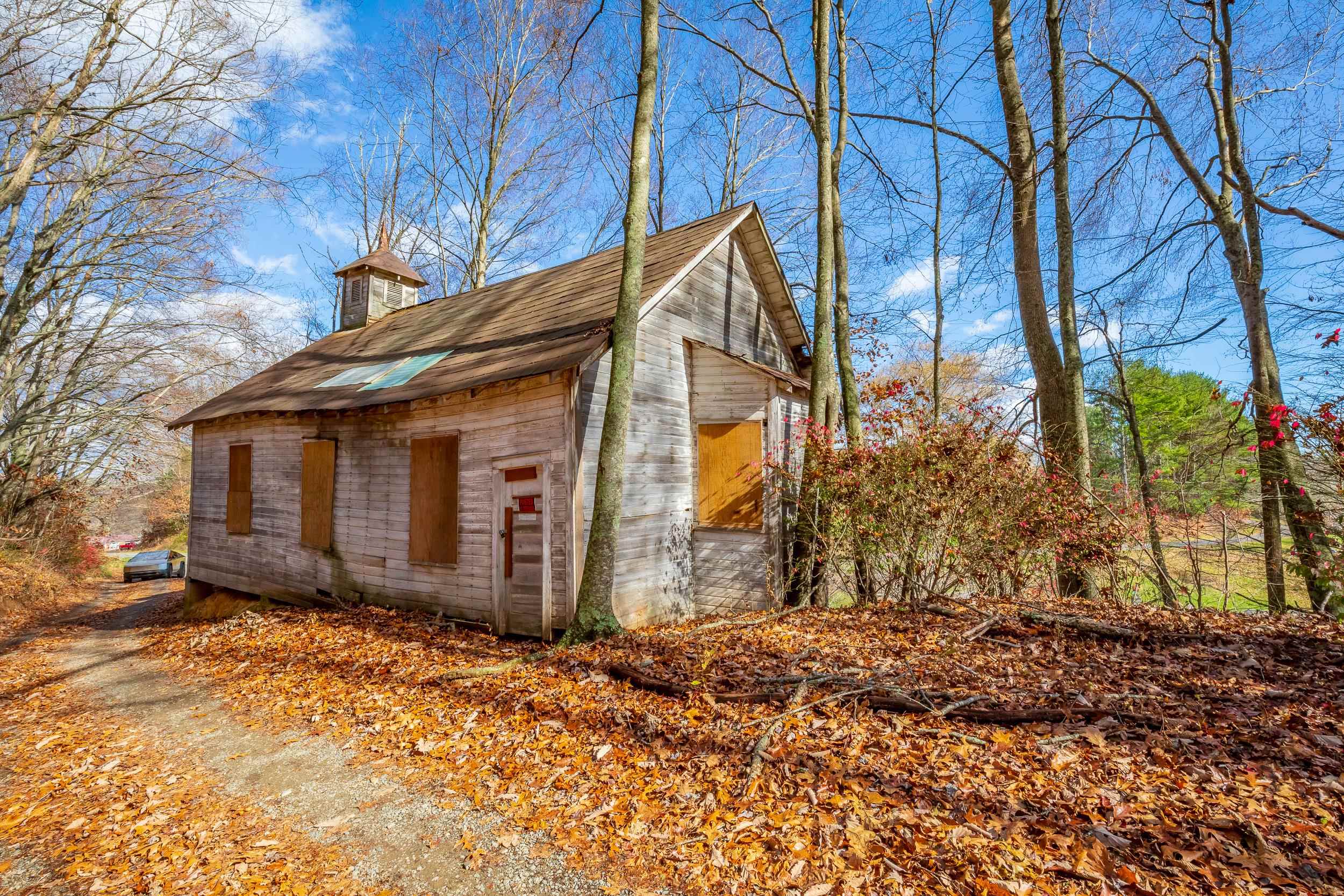 25 Sawmill Holler Road Hillsville VA 24343