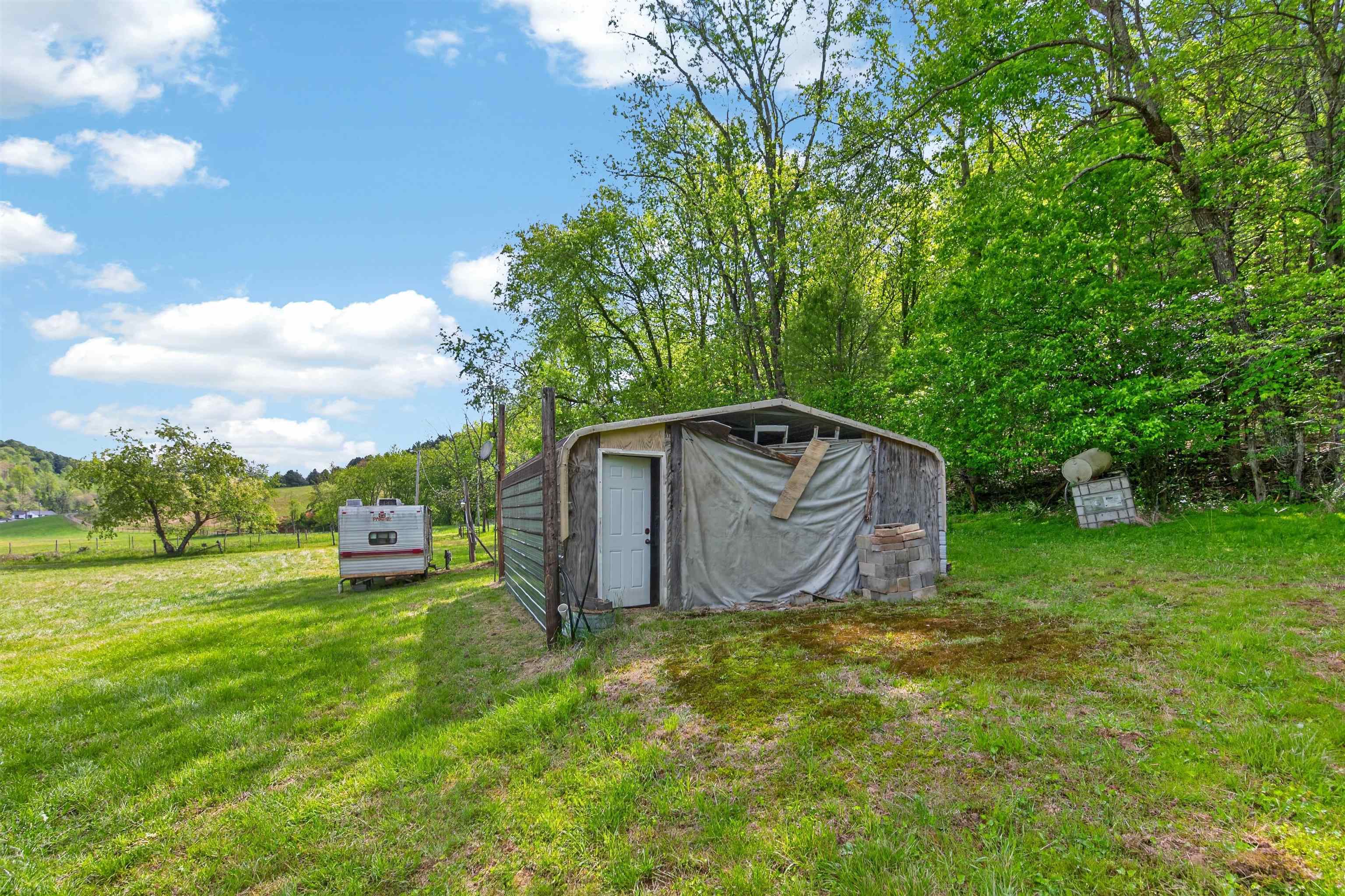 1866 Buffalo Mountain Road Willis VA 24380