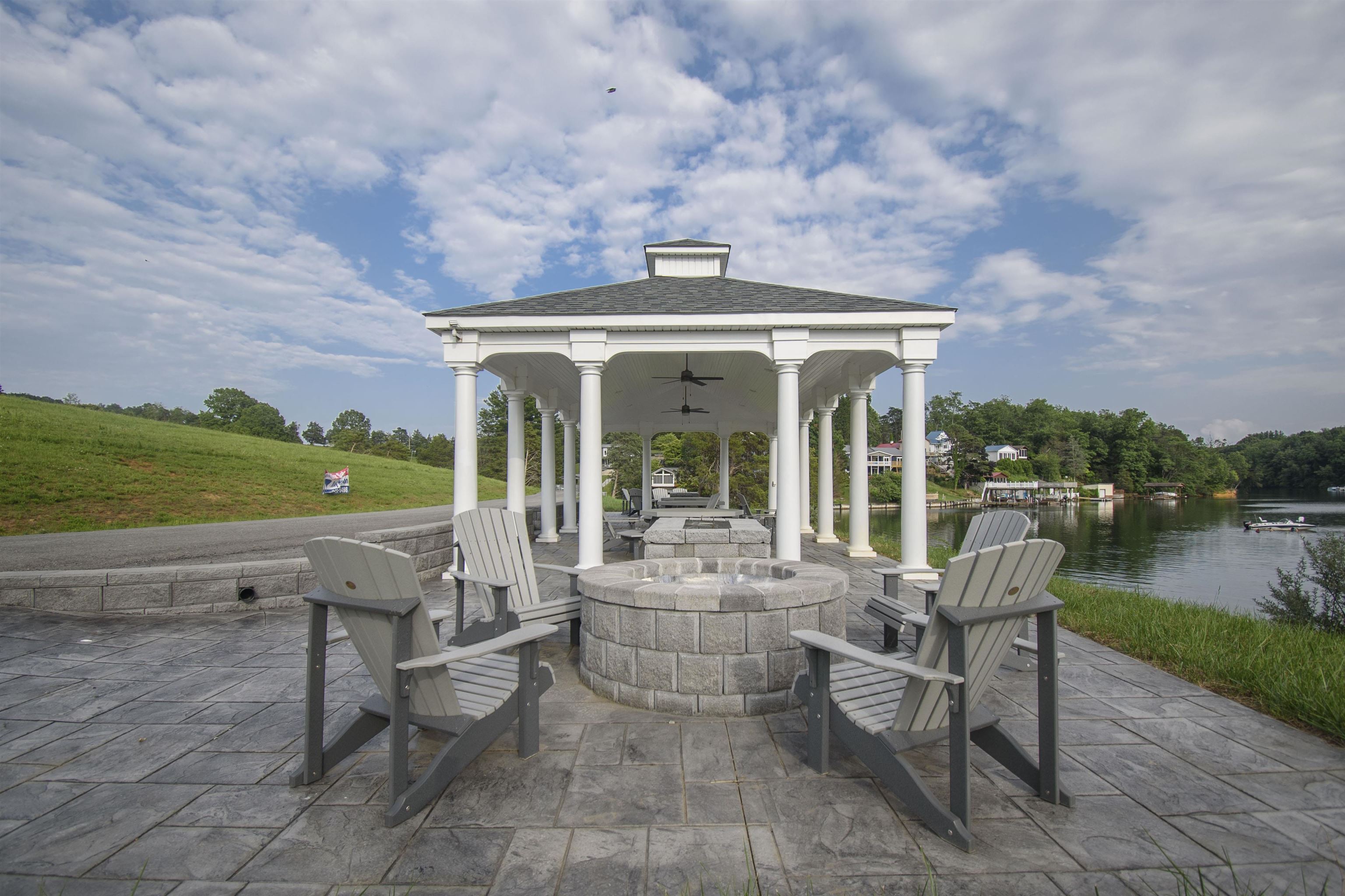 Tbd Tanager Lot 15 Cove Dublin VA 24084