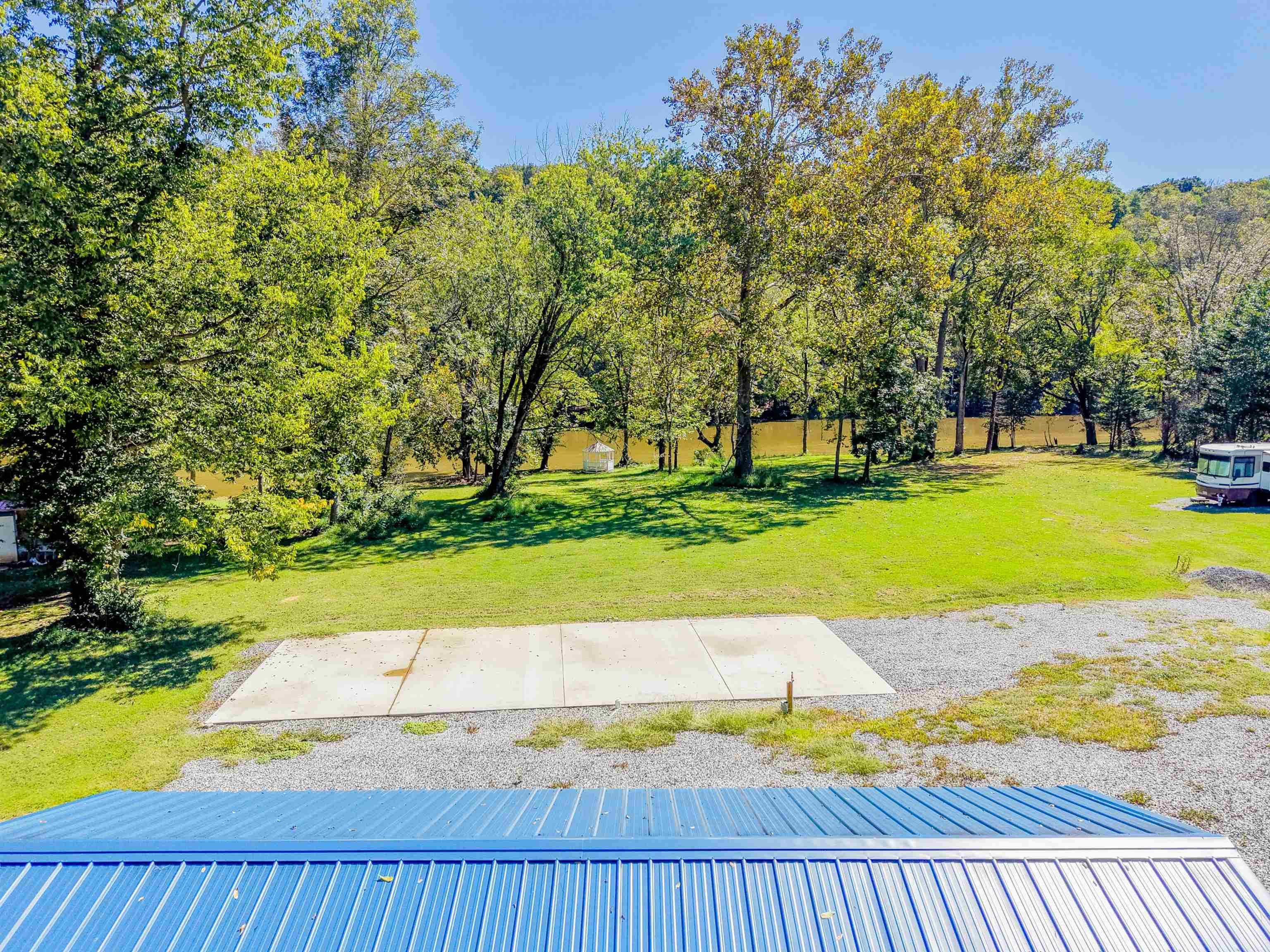 136 Lansworth Drive Austinville VA 24312