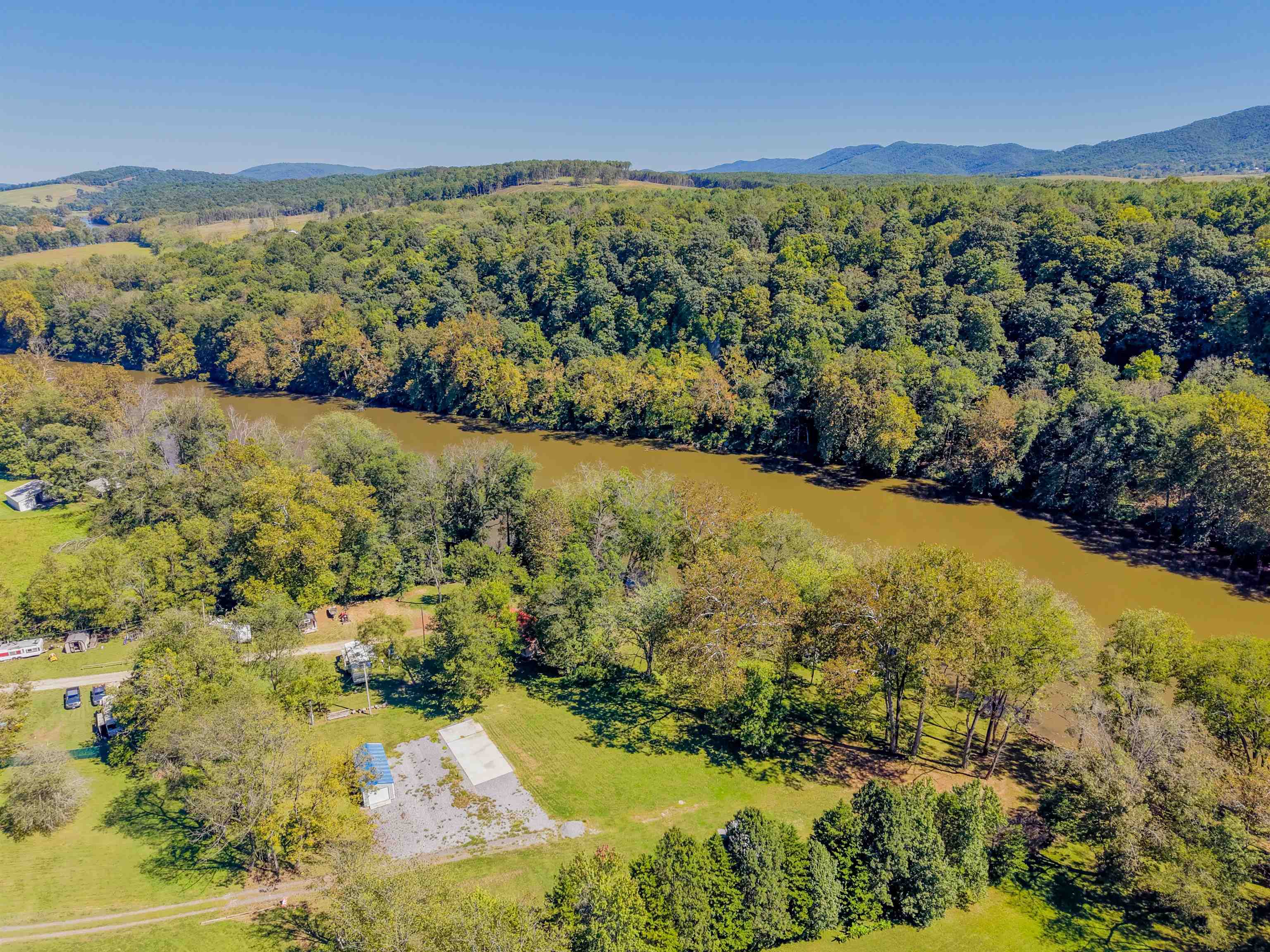 136 Lansworth Drive Austinville VA 24312