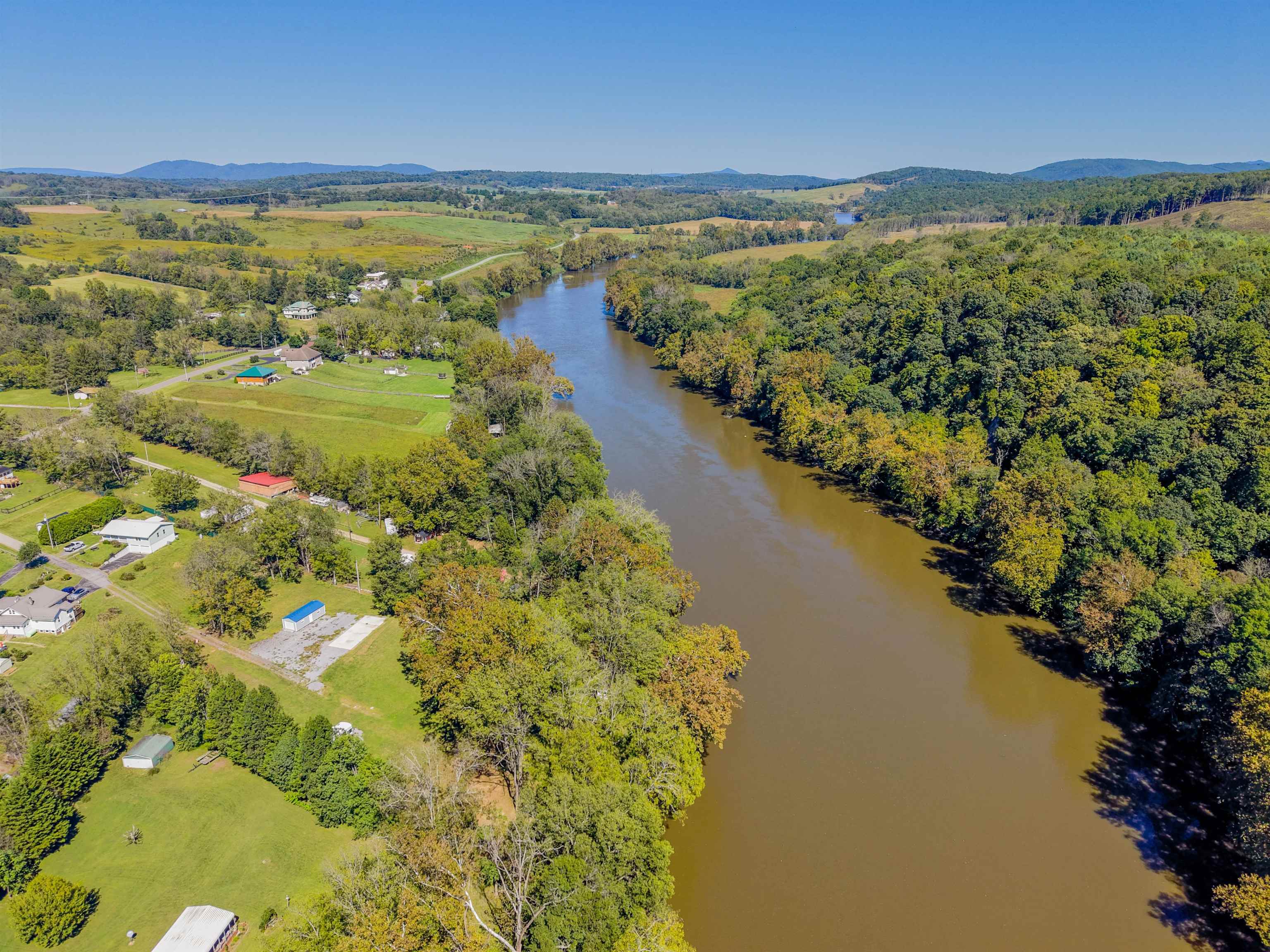 136 Lansworth Drive Austinville VA 24312