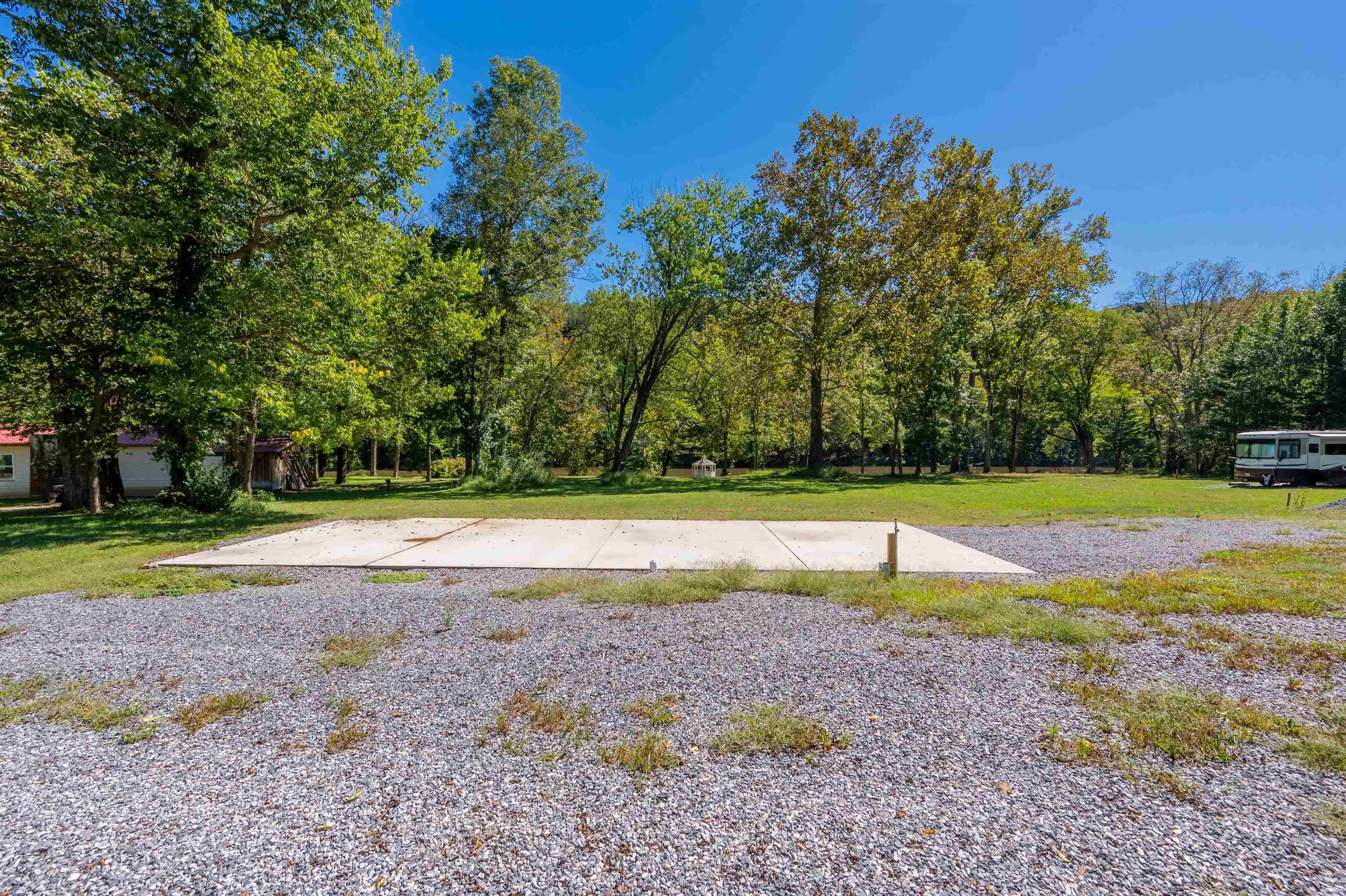 136 Lansworth Drive Austinville VA 24312