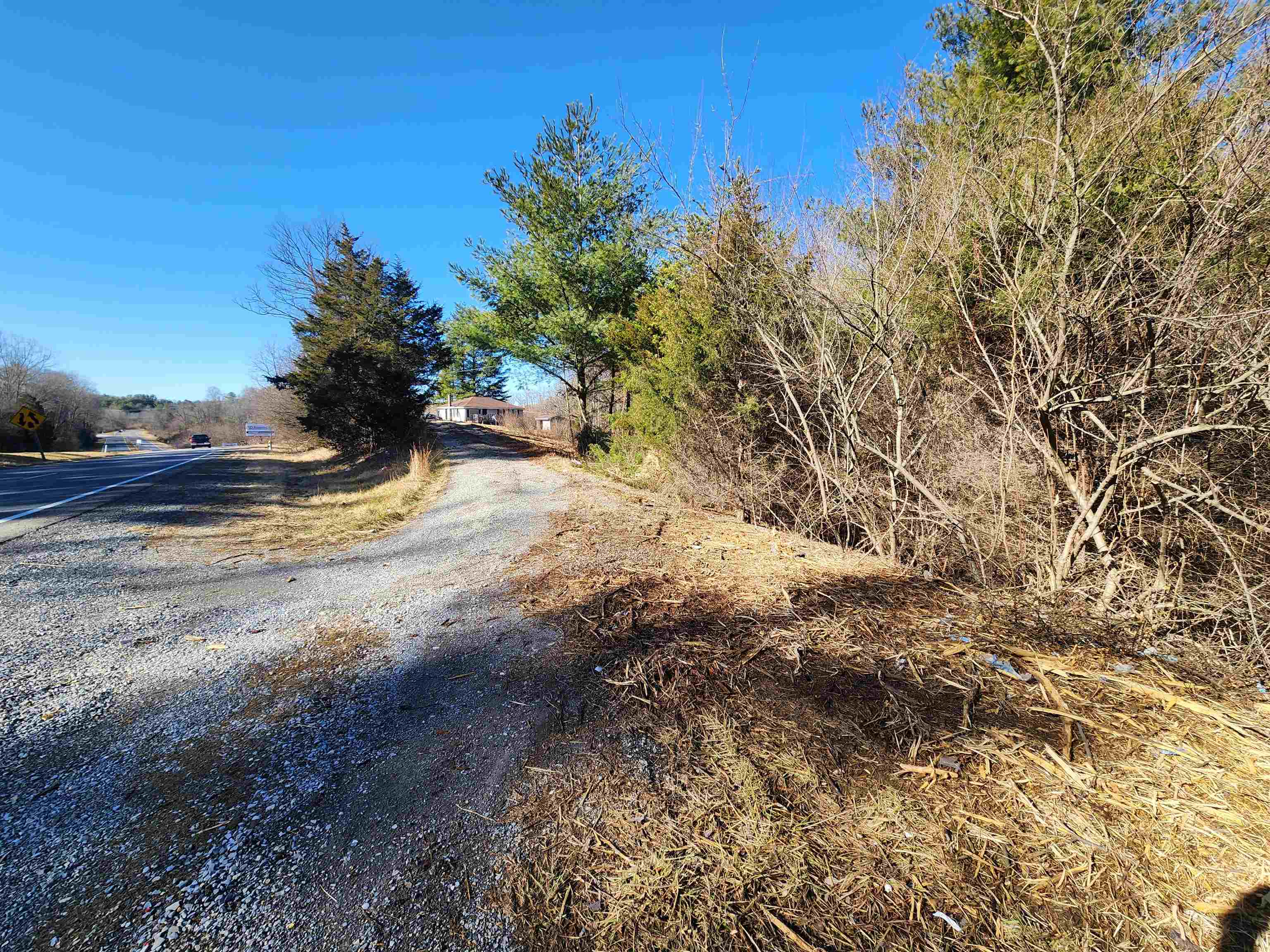 6785 Lee Highway Radford VA 24141