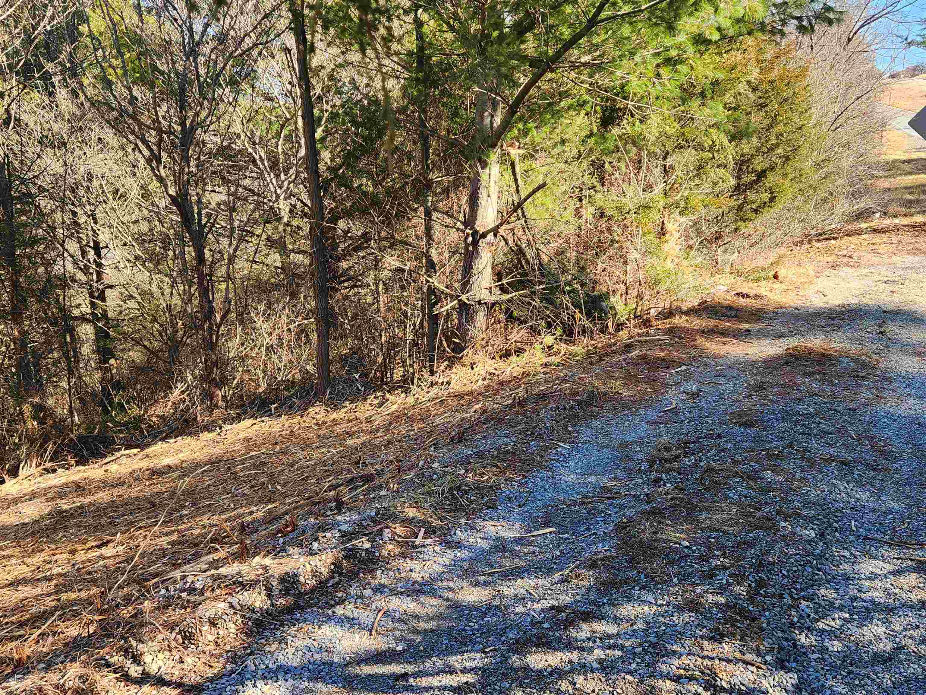 6785 Lee Highway Radford VA 24141