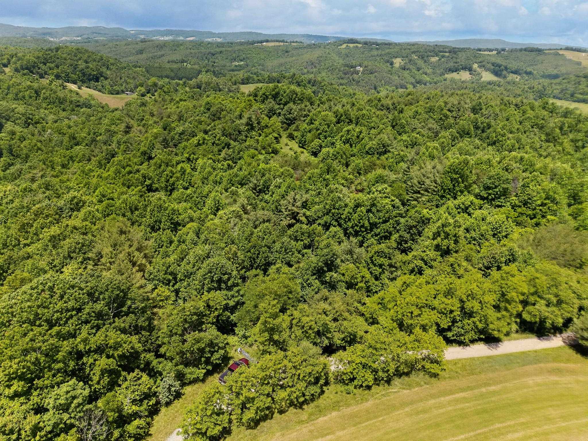 Tbd 50 Acres Thunderstruck Road NE Floyd VA 24091
