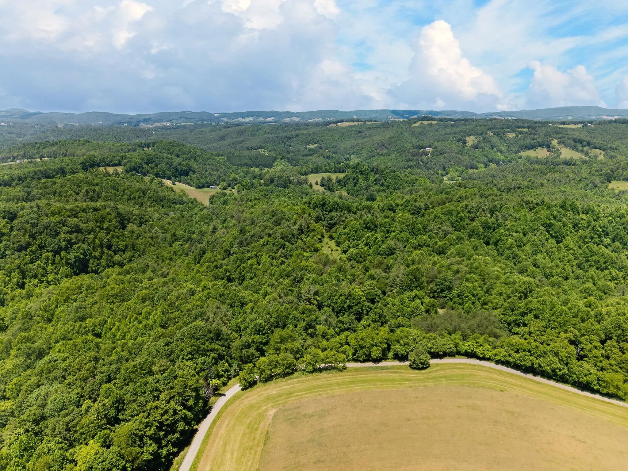 Tbd 50 Acres Thunderstruck Road NE Floyd VA 24091