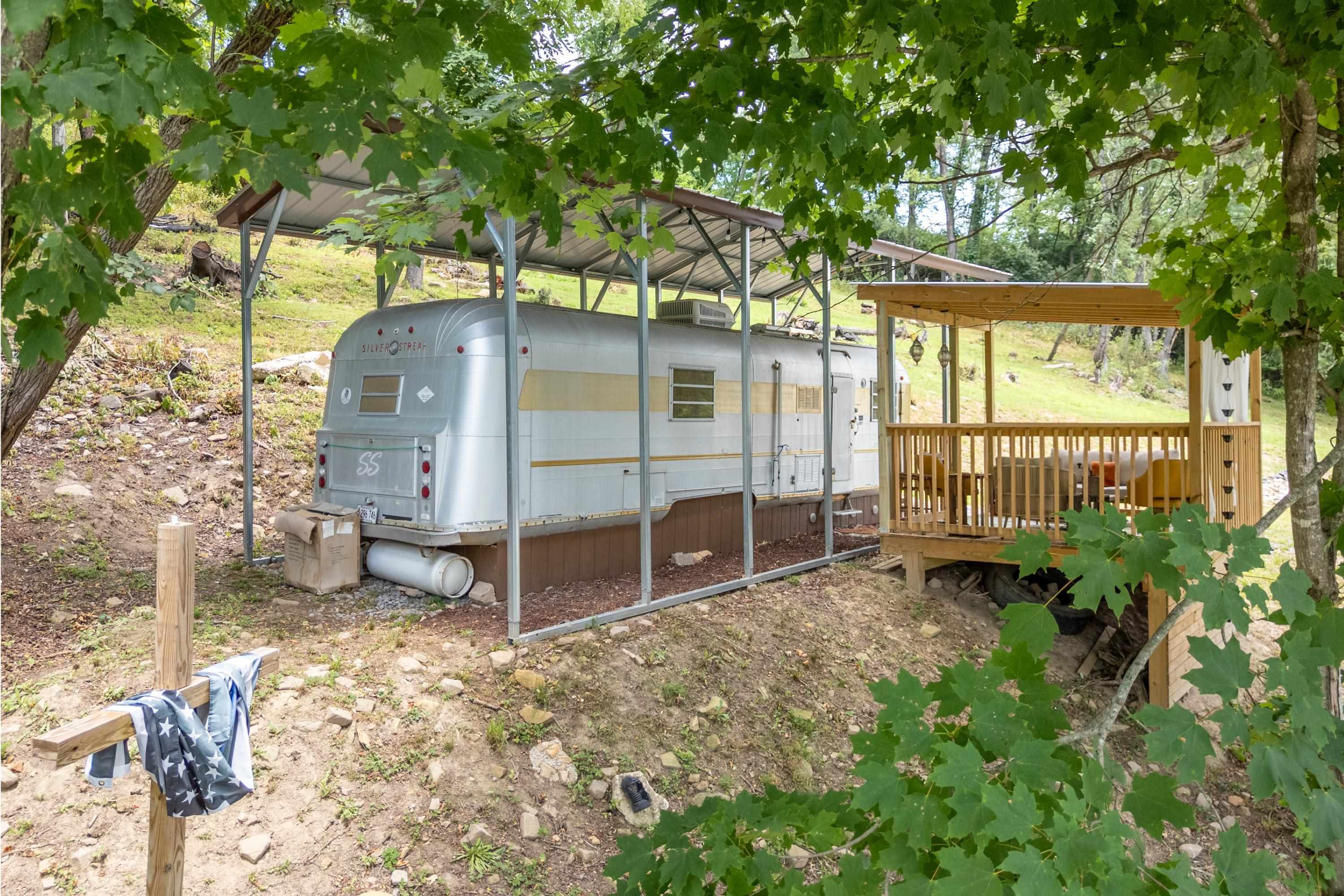 1401 Main Street Bland VA 24315