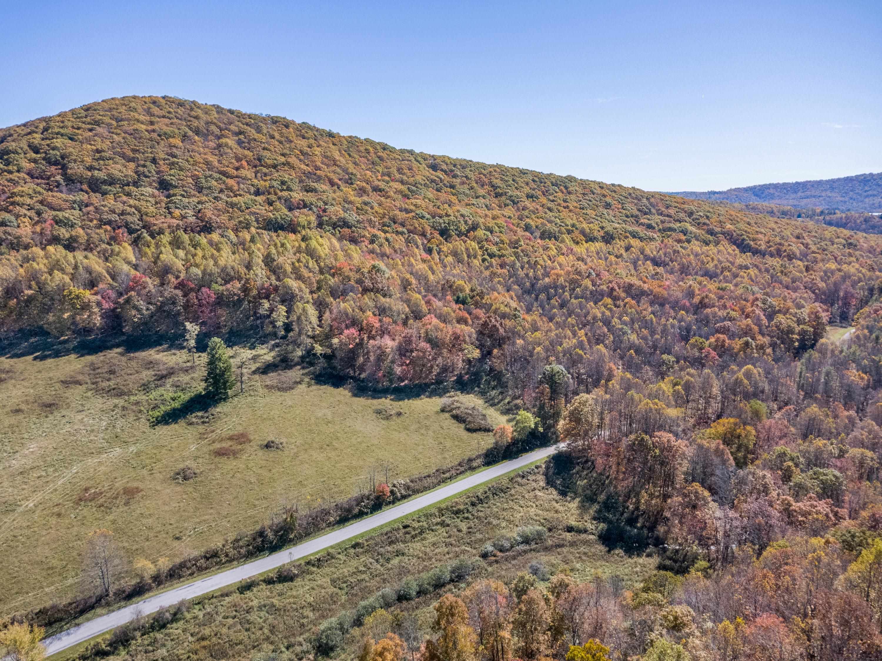 897 Phadettia Road Willis VA 24380