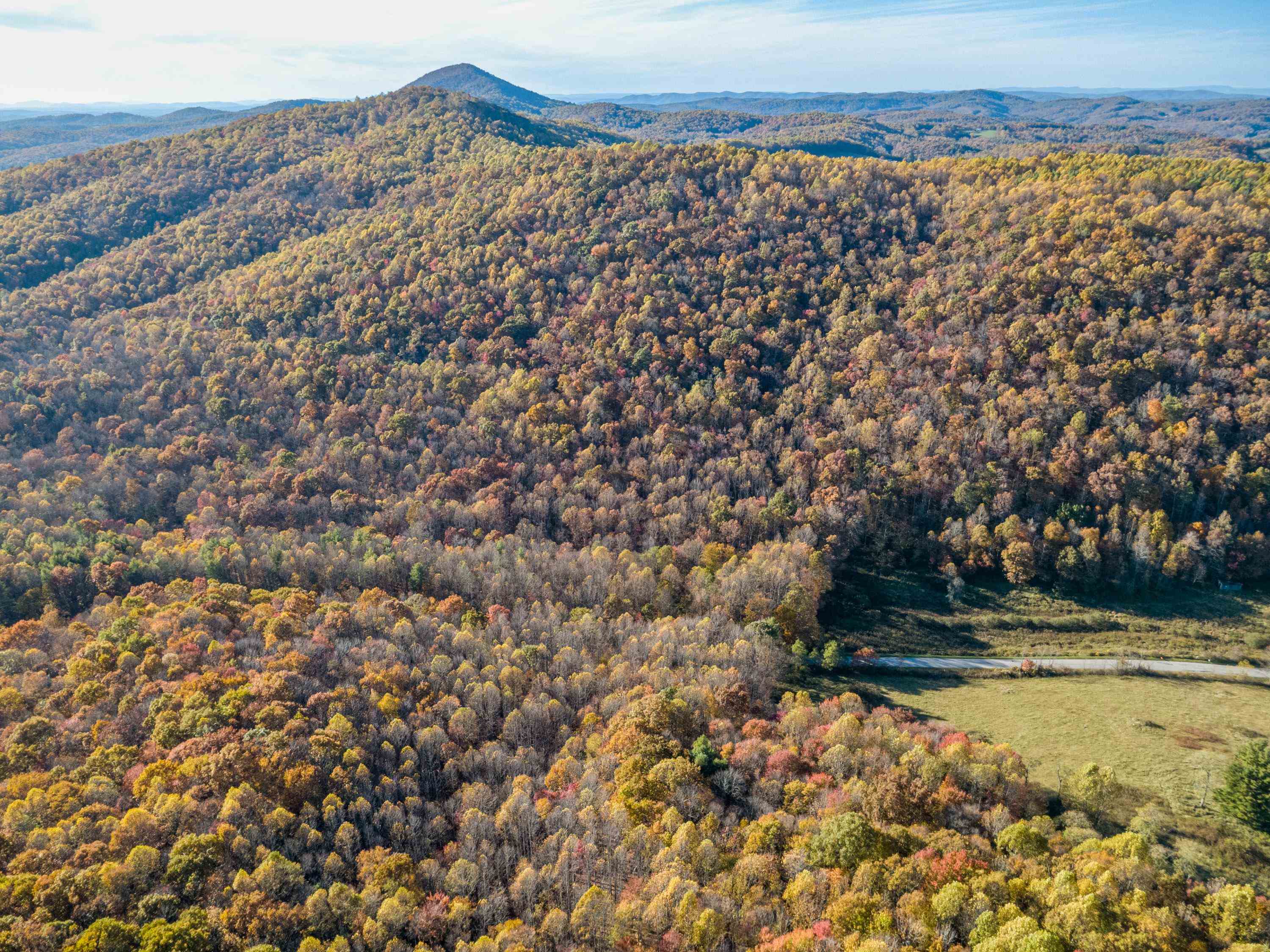 897 Phadettia Road Willis VA 24380