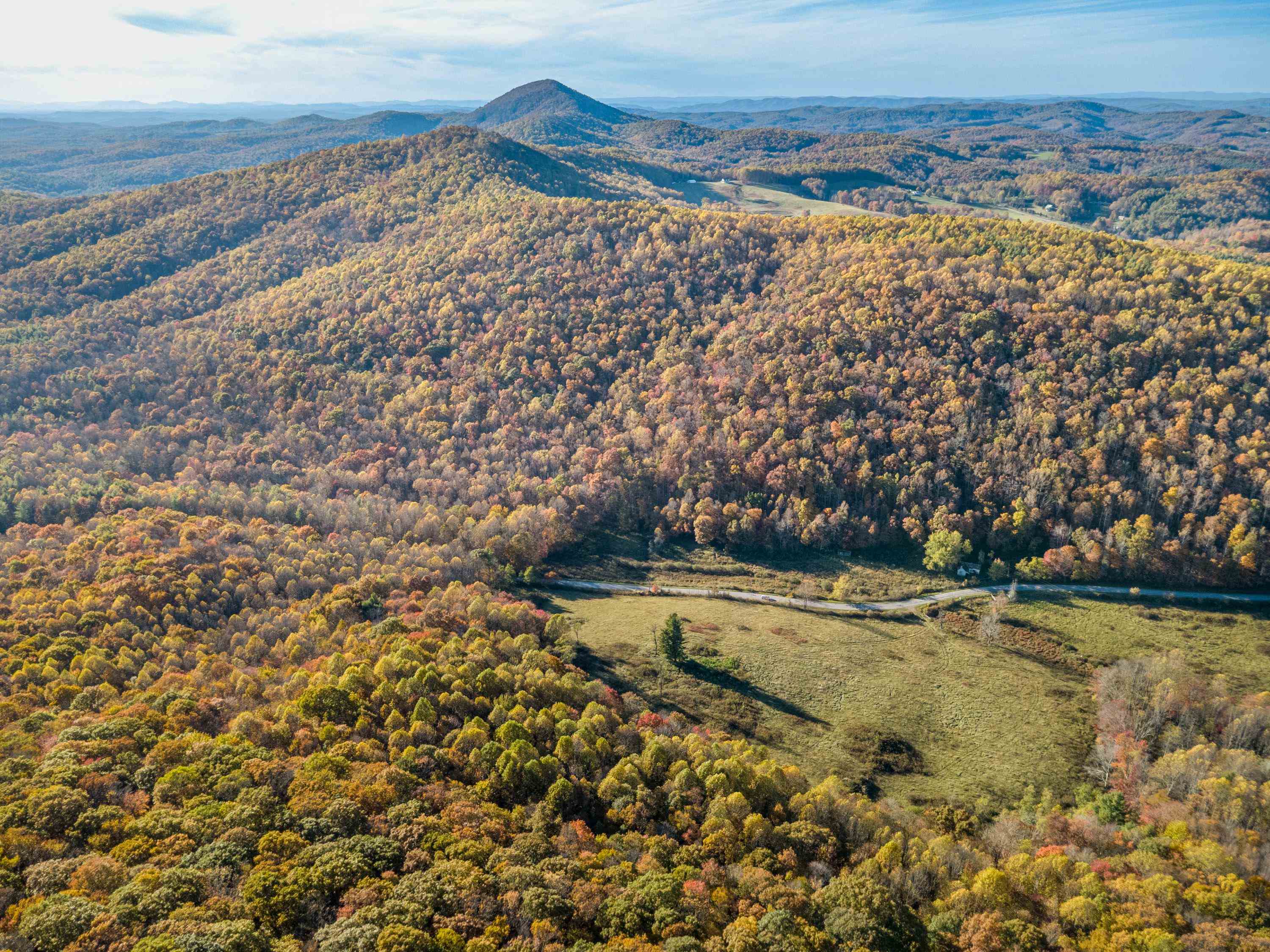 897 Phadettia Road Willis VA 24380