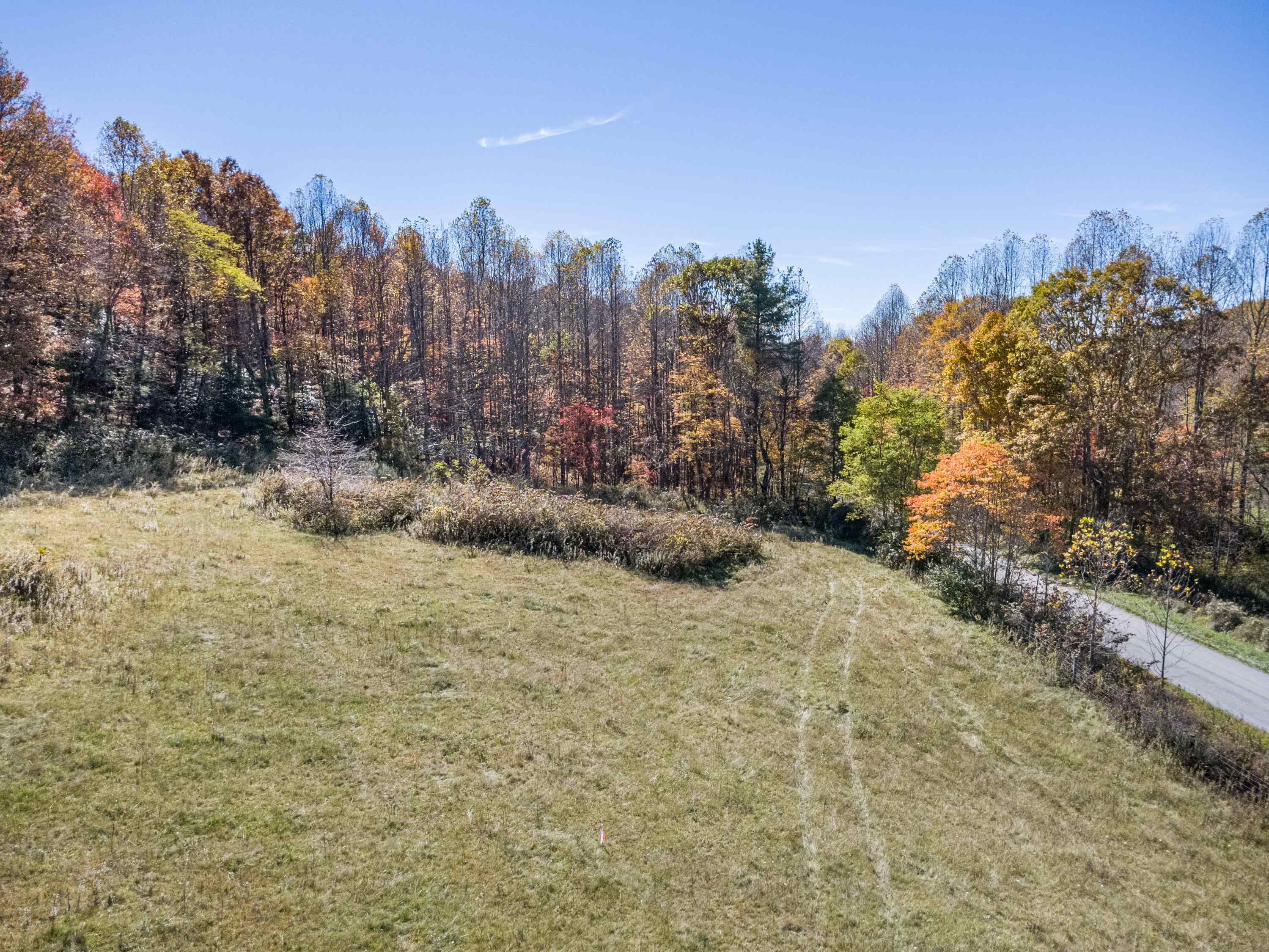 897 Phadettia Road Willis VA 24380