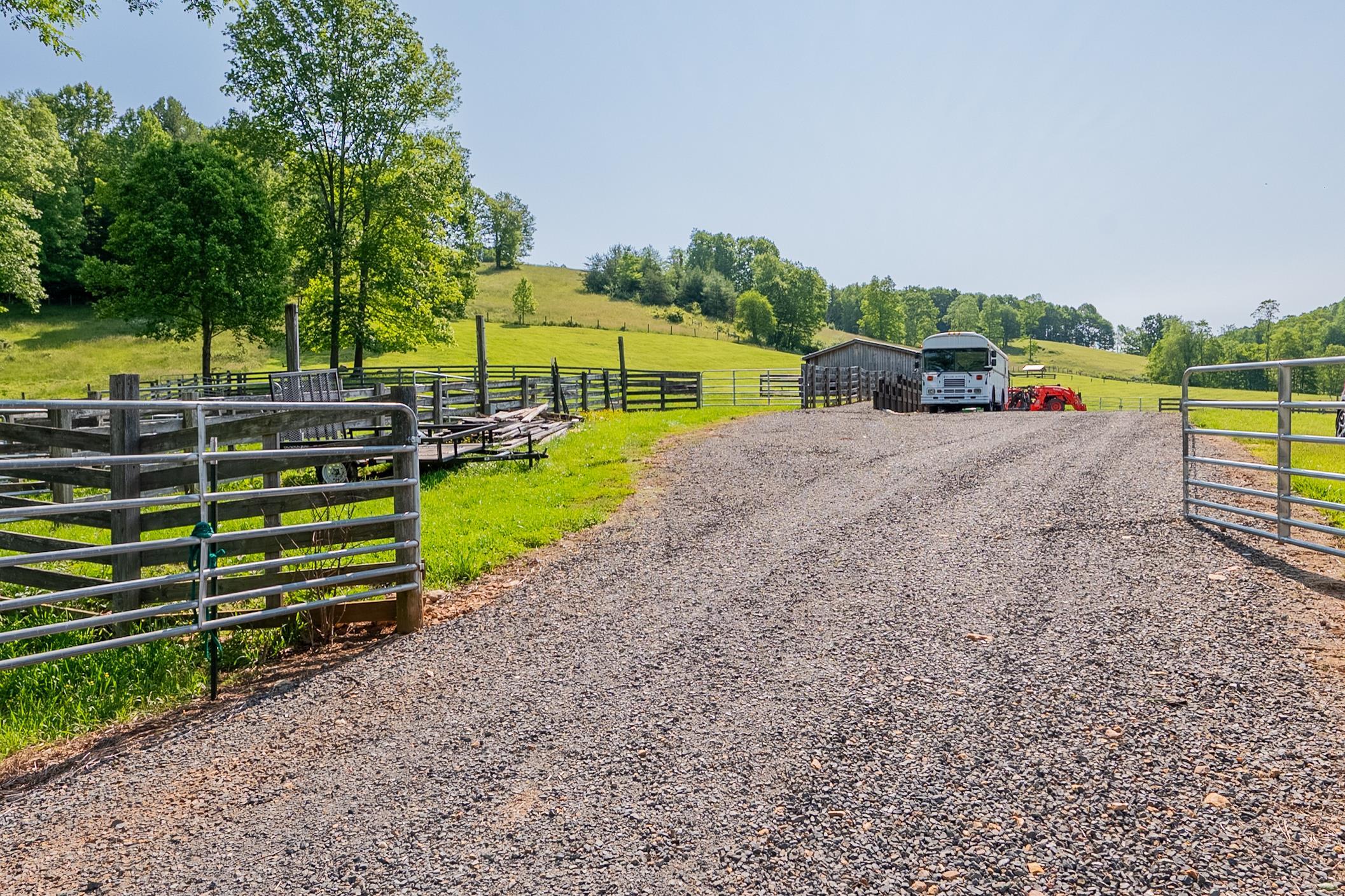 Tbd Gibson Knob Road Laurel Fork VA 24352