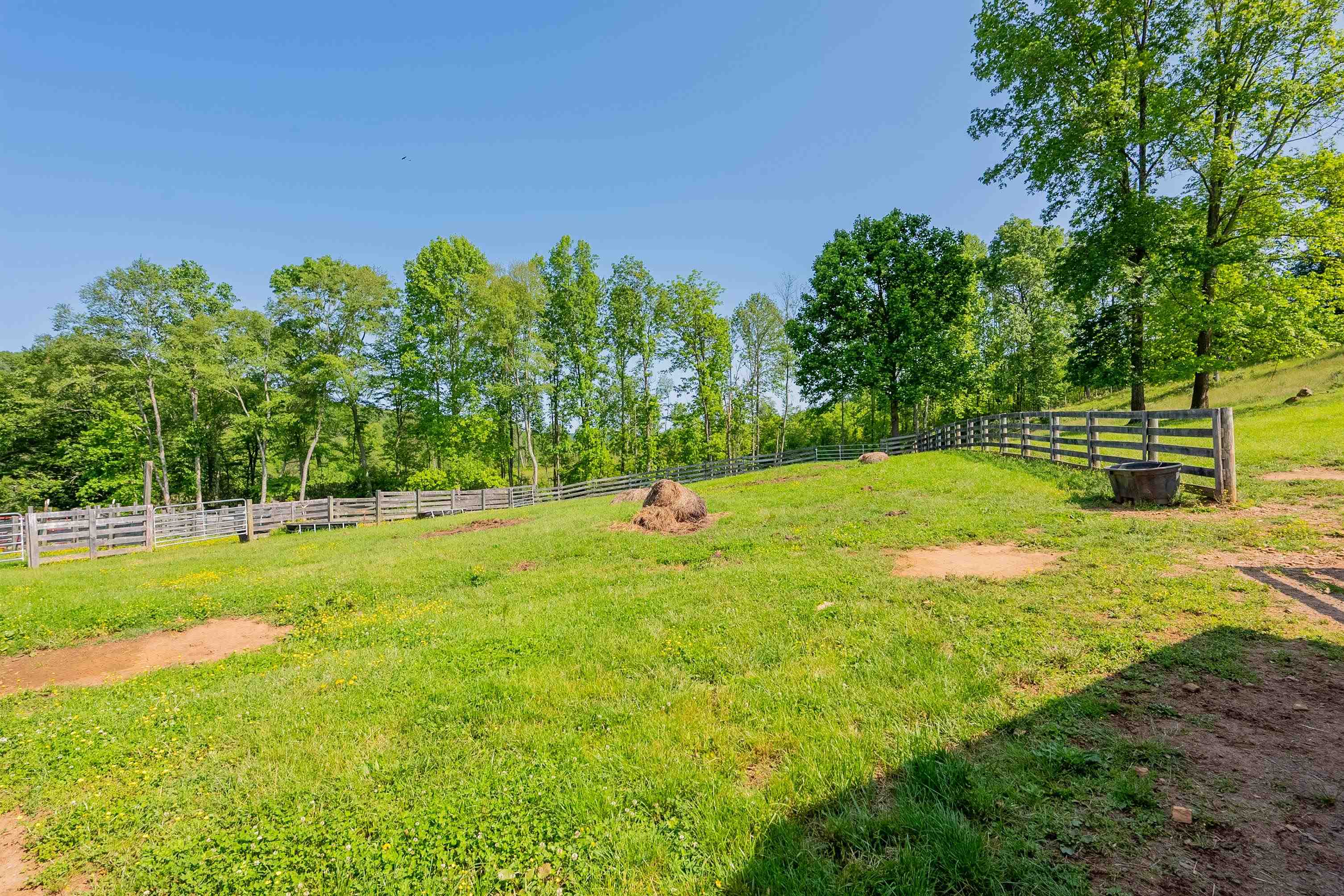 Tbd Gibson Knob Road Laurel Fork VA 24352