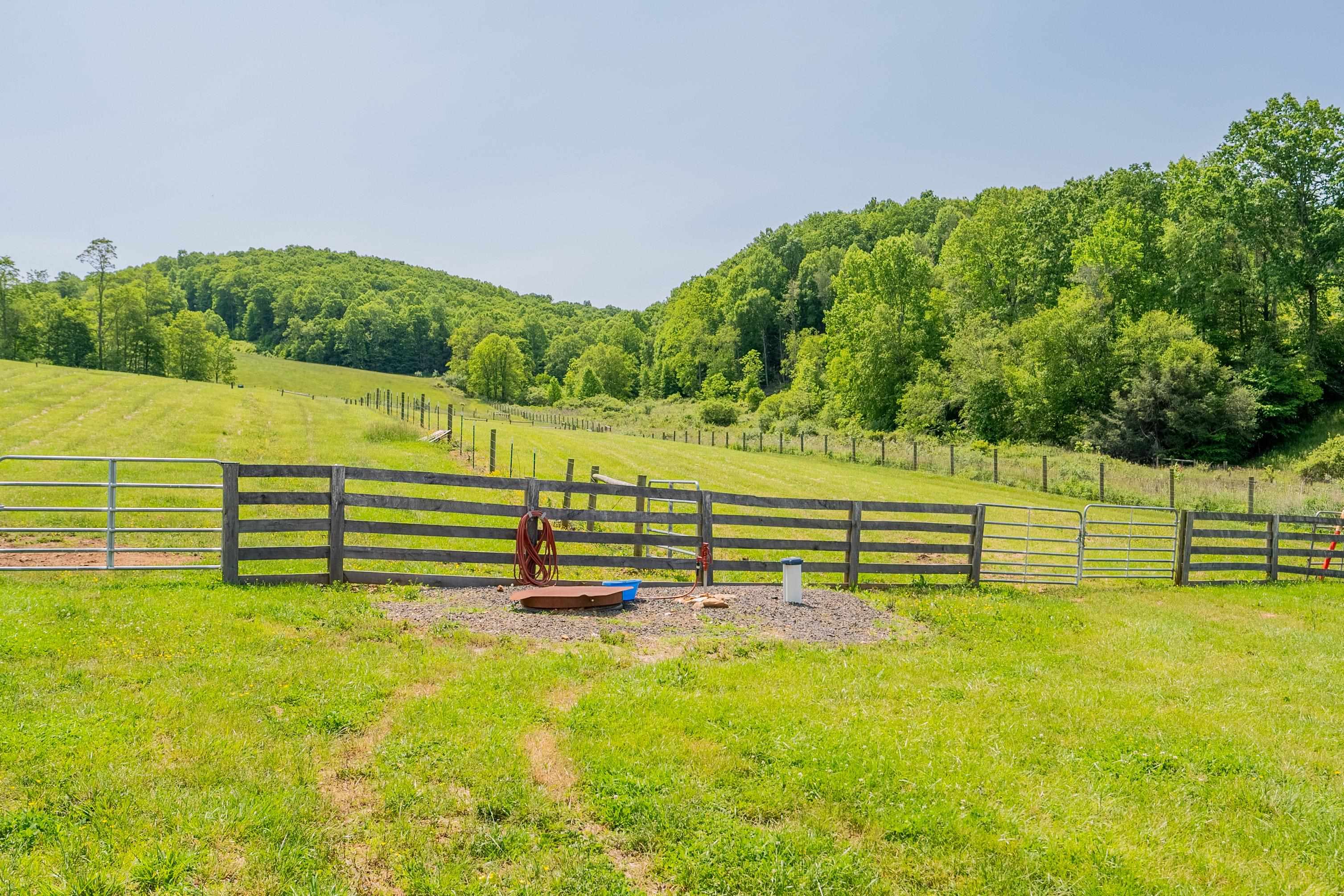 Tbd Gibson Knob Road Laurel Fork VA 24352